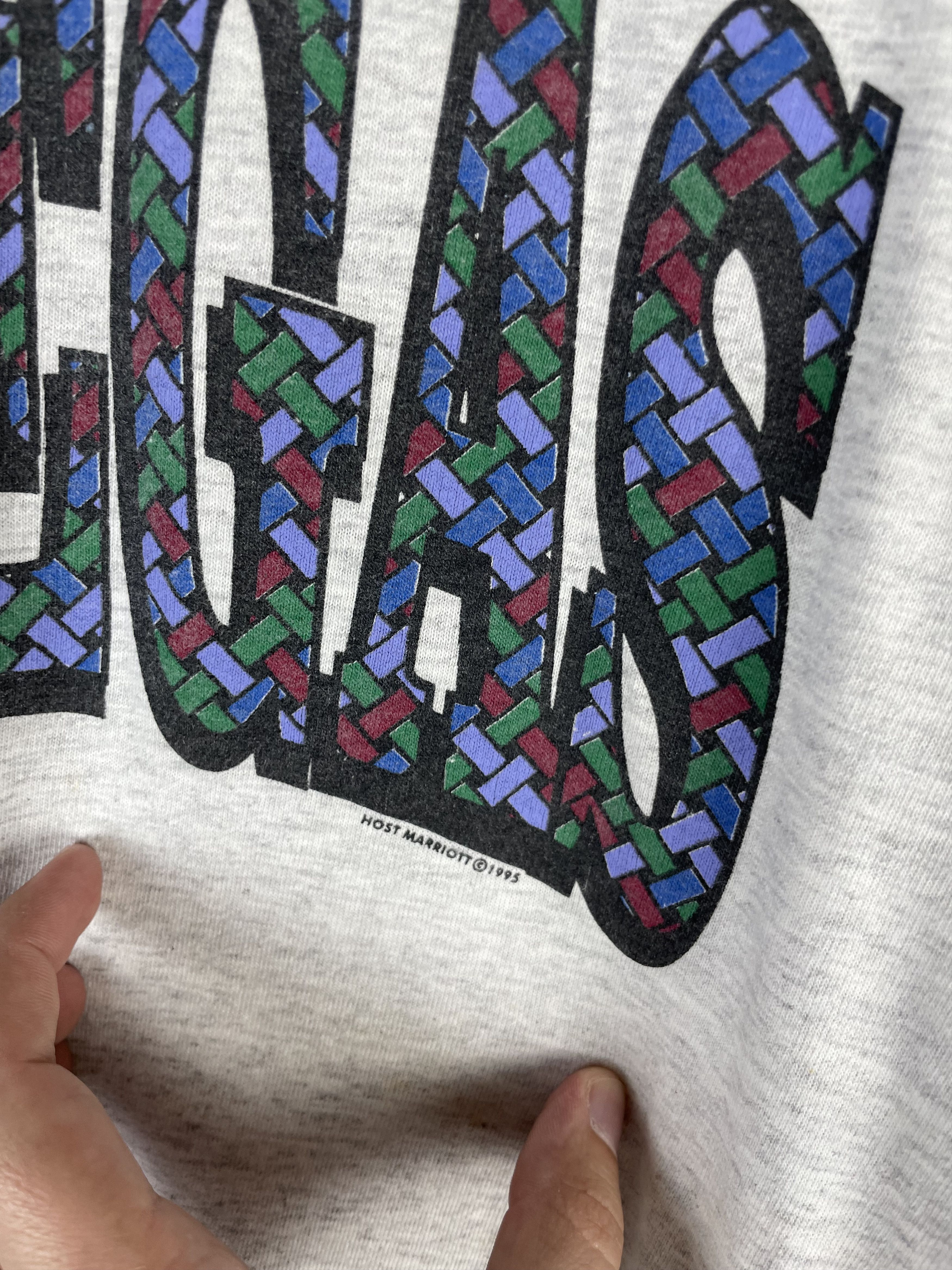 Vintage Vintage 1995 Las Vegas Tee Size US XL / EU 56 / 4 - 4 Thumbnail