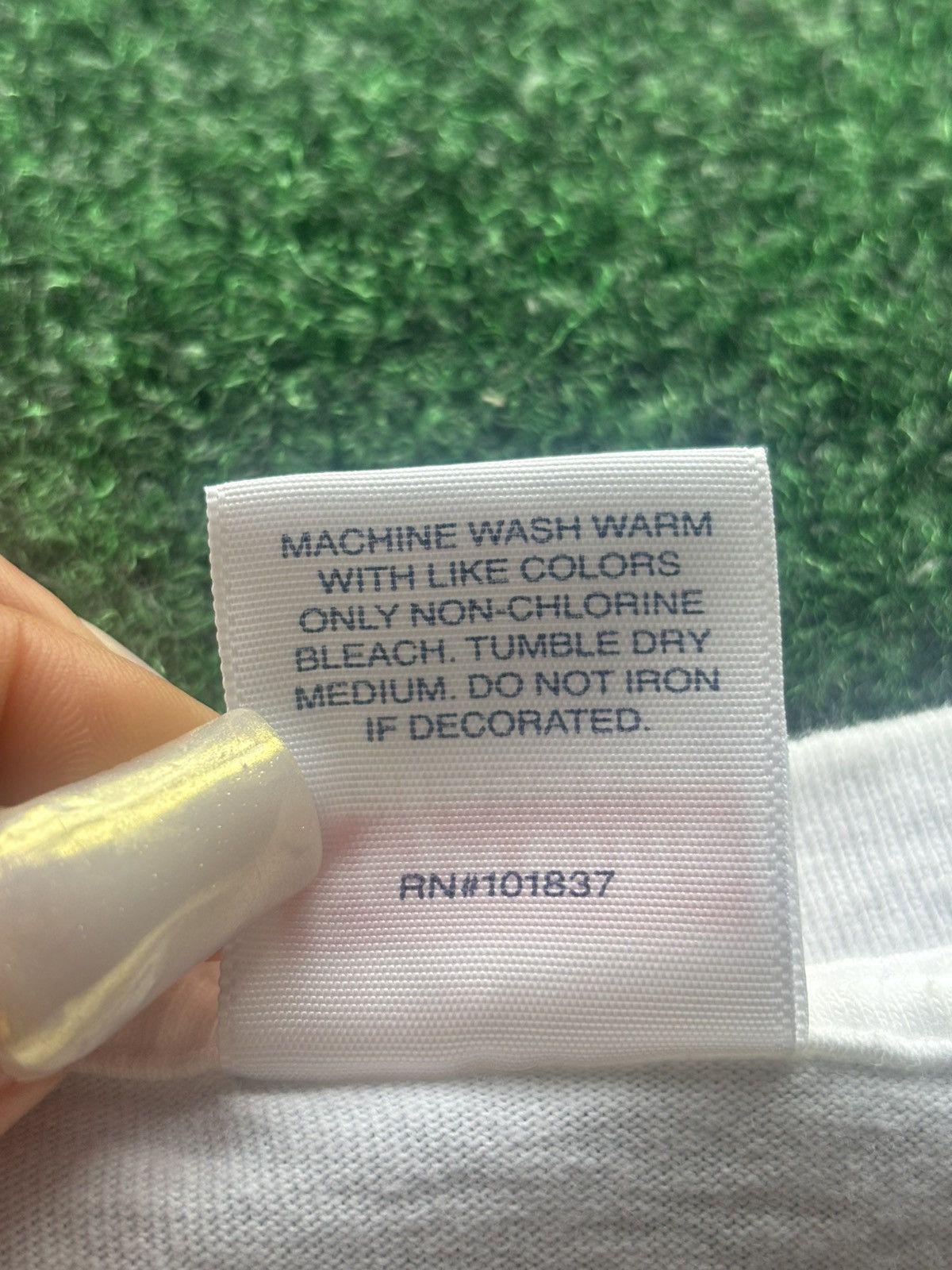 Supreme SUPREME WHITE CANDLE TEE SIZE XL Size US XL / EU 56 / 4 - 6 Thumbnail
