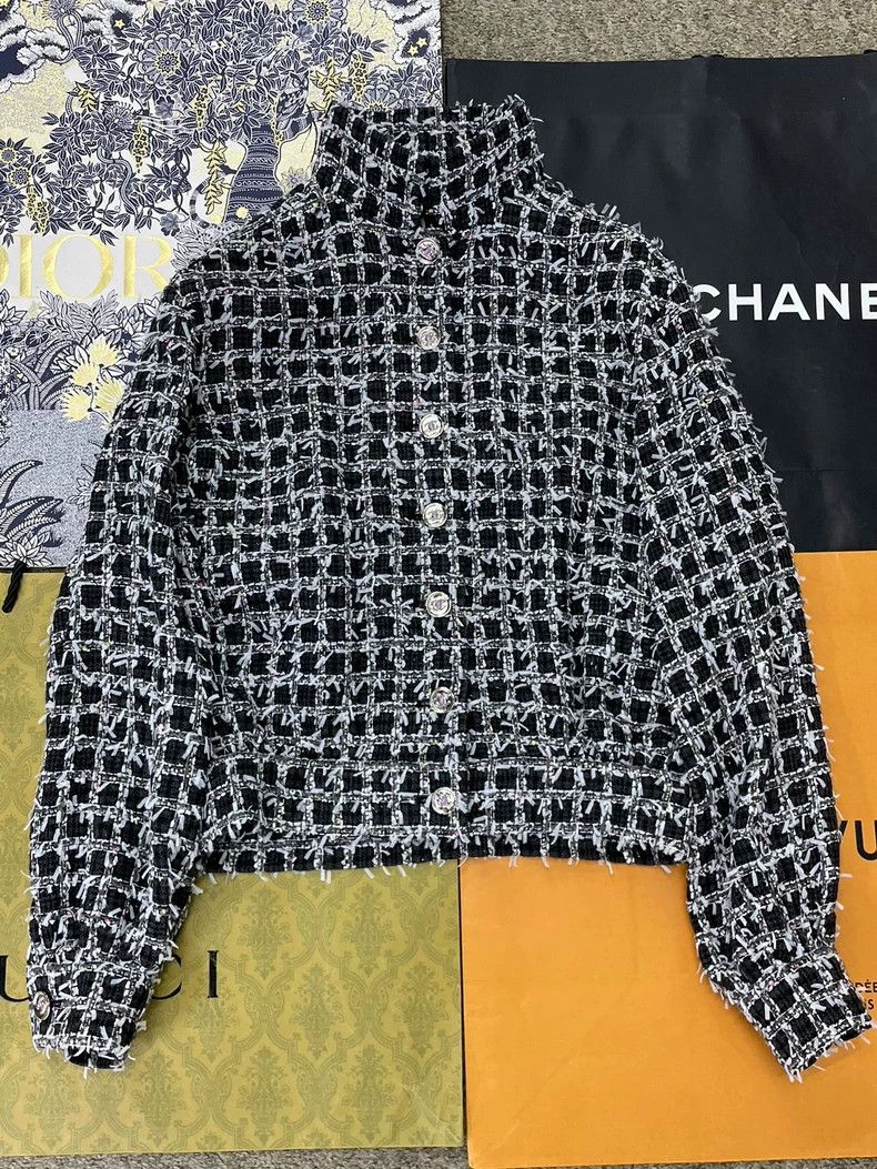 Chanel Chanel 23A Gray Tweed Jacket Size US XS / EU 42 / 0 - 1 Thumbnail