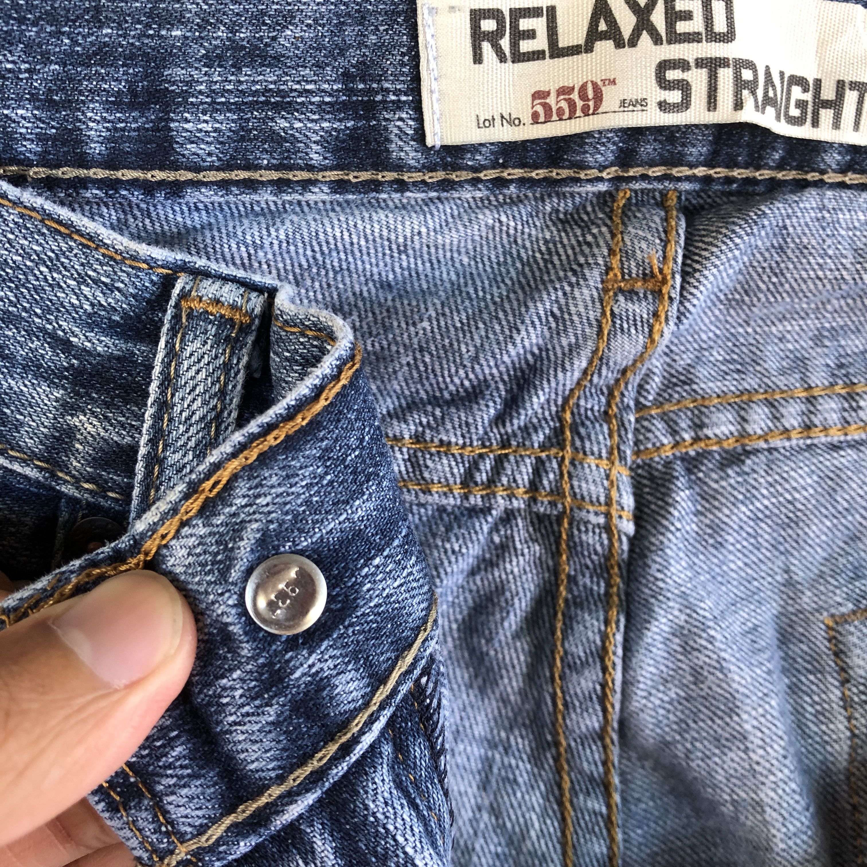 Jean Vintage Levi's Light Wash Baggy Jeans Levis 559 Faded Denim Size US 34 / EU 50 - 7 Thumbnail