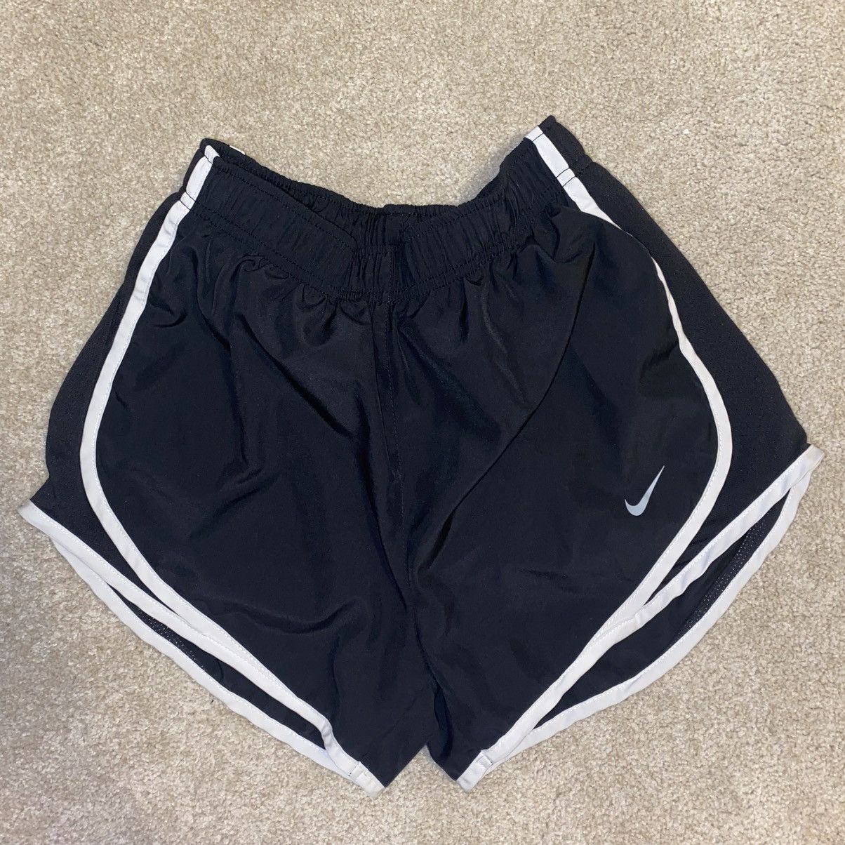 Nike Nike dry fit size s atheletic shorts Size 25" / US 0 / IT 36 - 1 Thumbnail