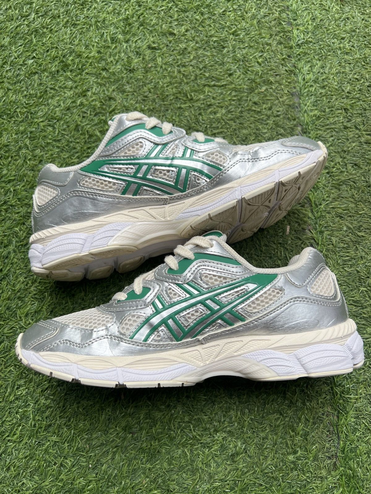 Asics Asics Gel-NYC Cream Kale 'Birch' 1201a971 Size US 7 / EU 40 - 3 Thumbnail
