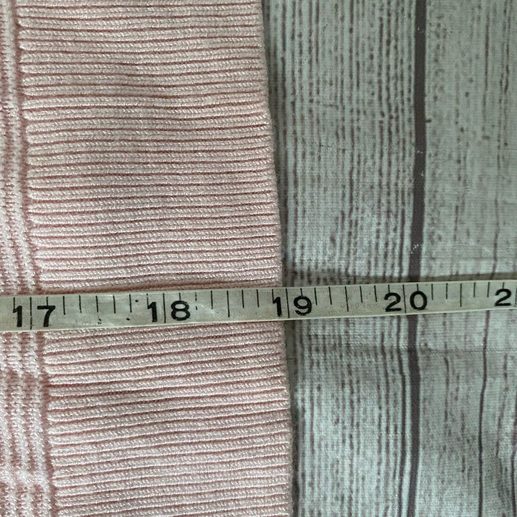 Express Express women S v-neck 3/4 sleeve ribbed lightweight sweater Size S / US 4 / IT 40 - 8 Thumbnail