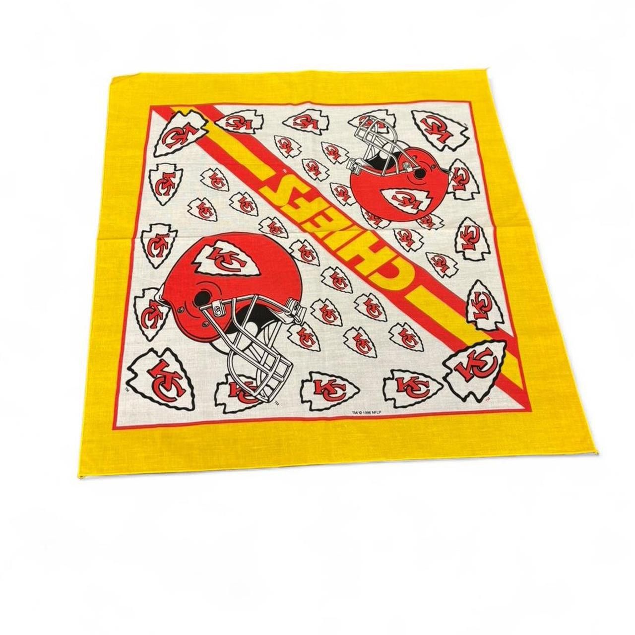NFL Vintage 90s Kansas City Chiefs Football Team Bandana Size ONE SIZE - 2 Thumbnail