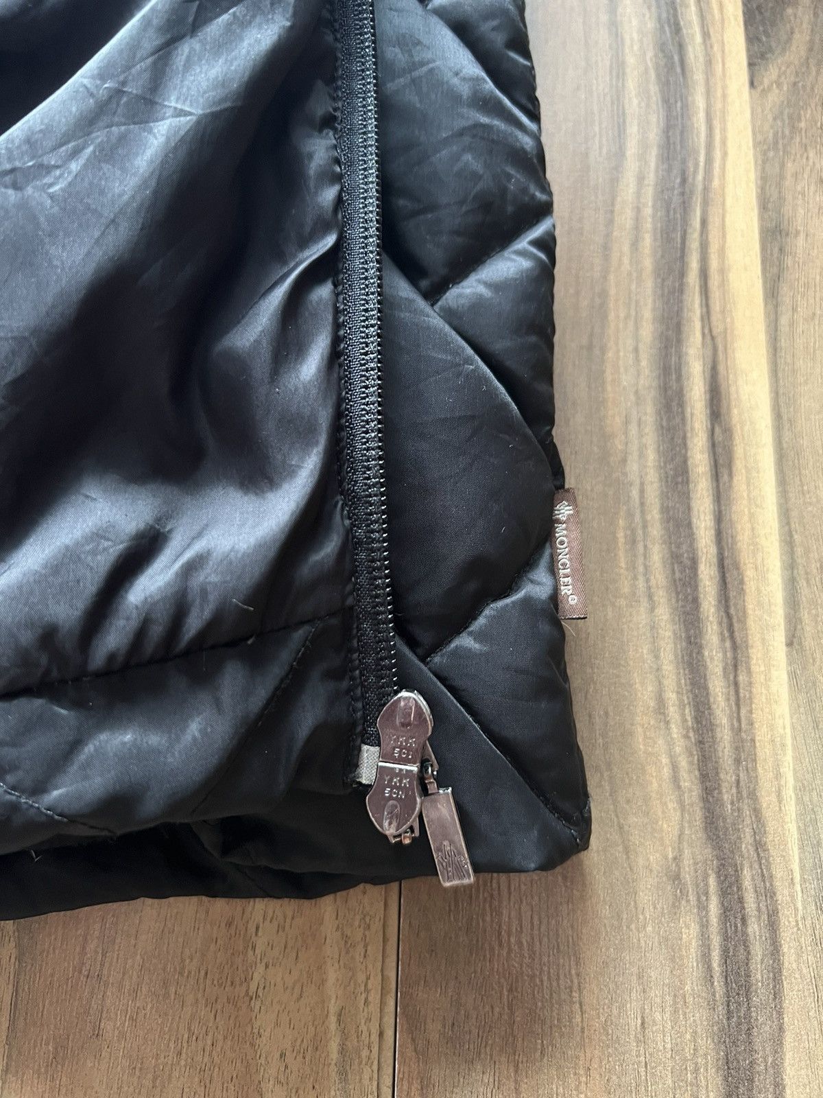 Moncler Moncler Vintage Parka Logo Puffer Jacket Size M / US 6-8 / IT 42-44 - 6 Thumbnail