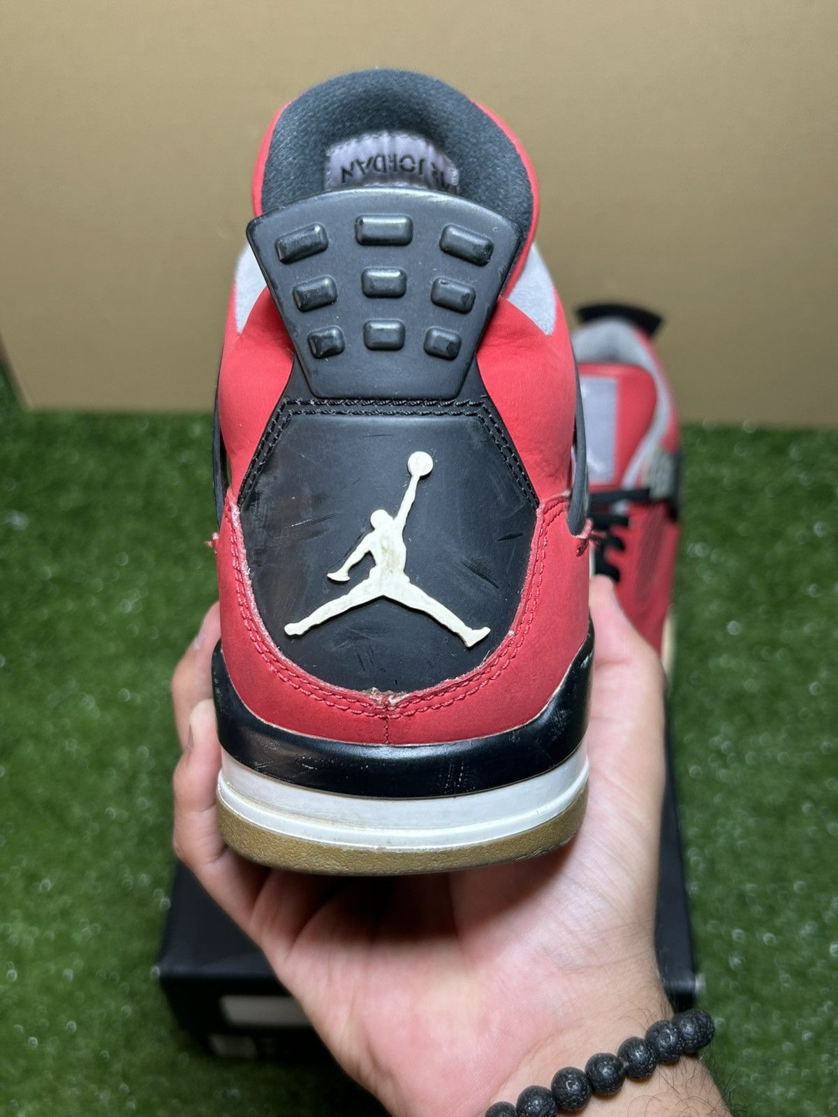 Jordan Brand Jordan 4 toro bravo 2013 Size US 10.5 / EU 43-44 - 8 Thumbnail