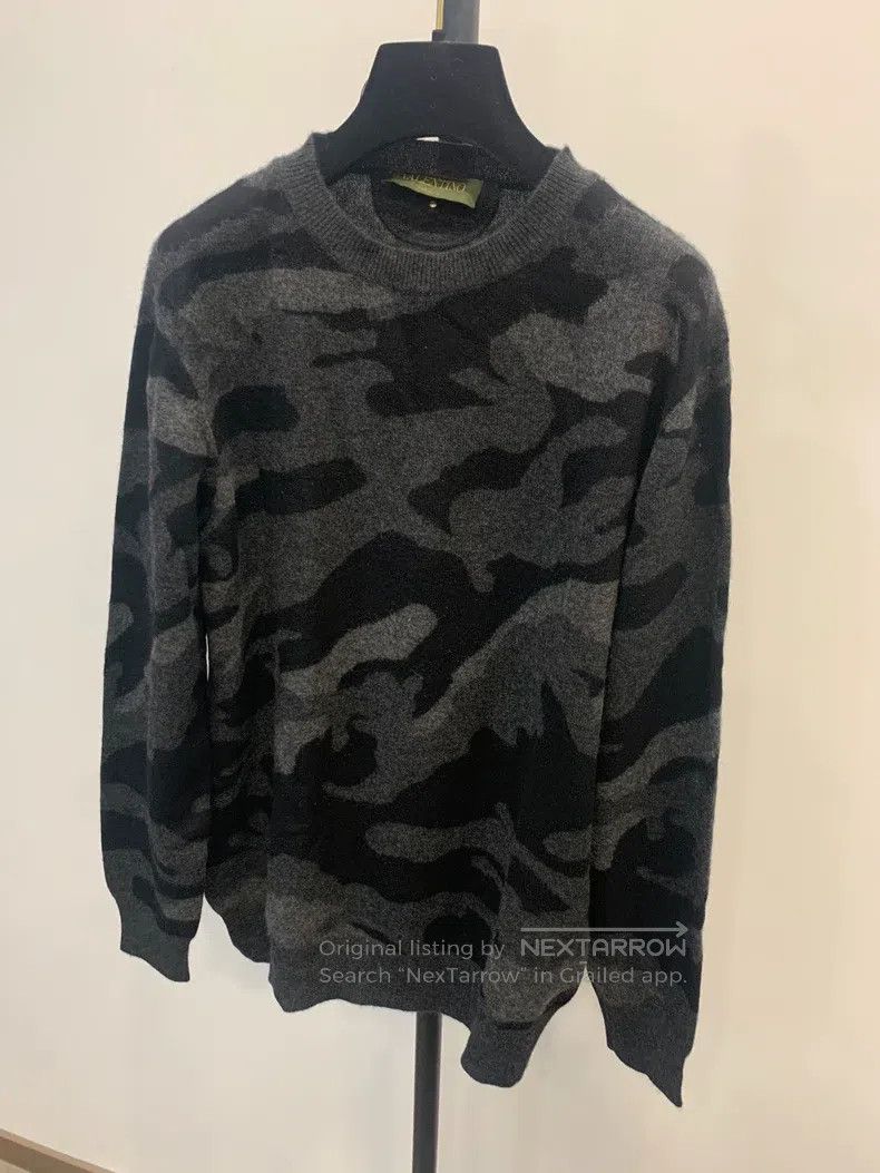 Valentino Valentino Women's crew neck sweater Size S / US 4 / IT 40 - 3 Thumbnail