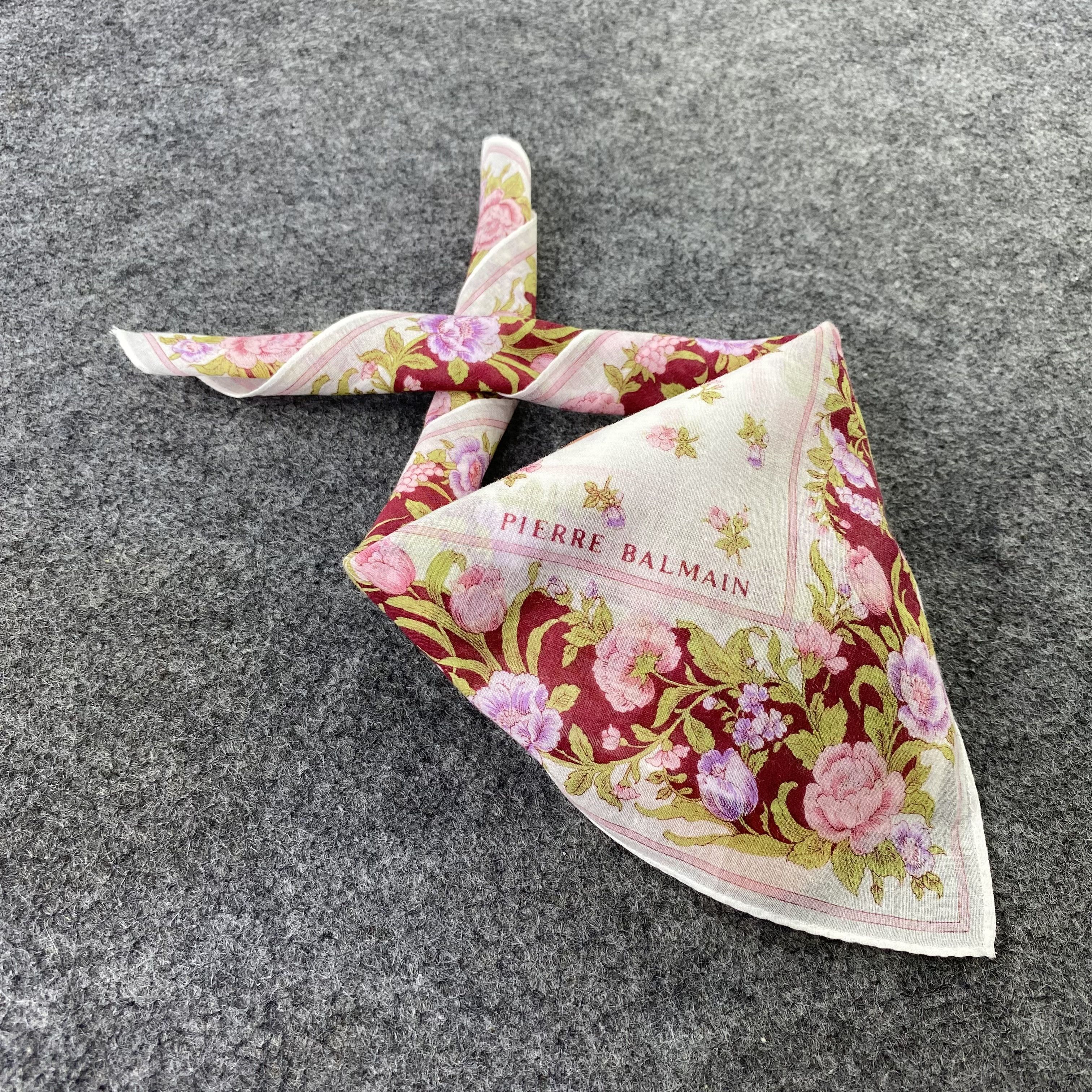 Pierre Balmain Pierre Balmain Handkerchief / Bandana / Neckerchief -B695 Size ONE SIZE - 1 Thumbnail