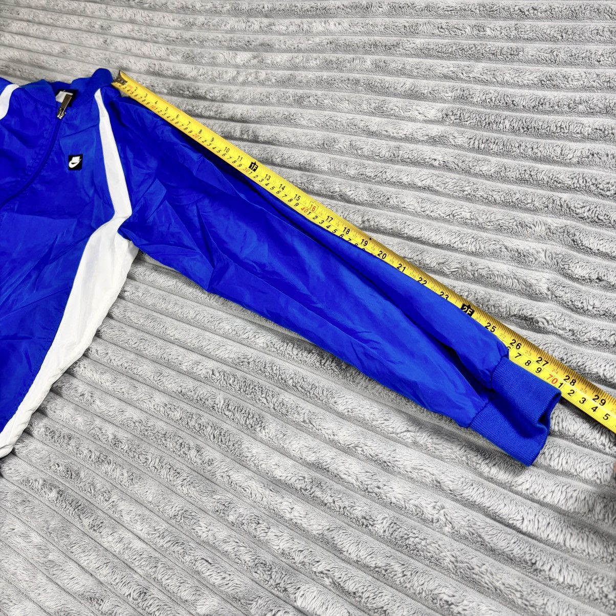Nike Nike Blue Tag Youth size XL full zip 80s Vintage Jacket Size US XL / EU 56 / 4 - 7 Thumbnail