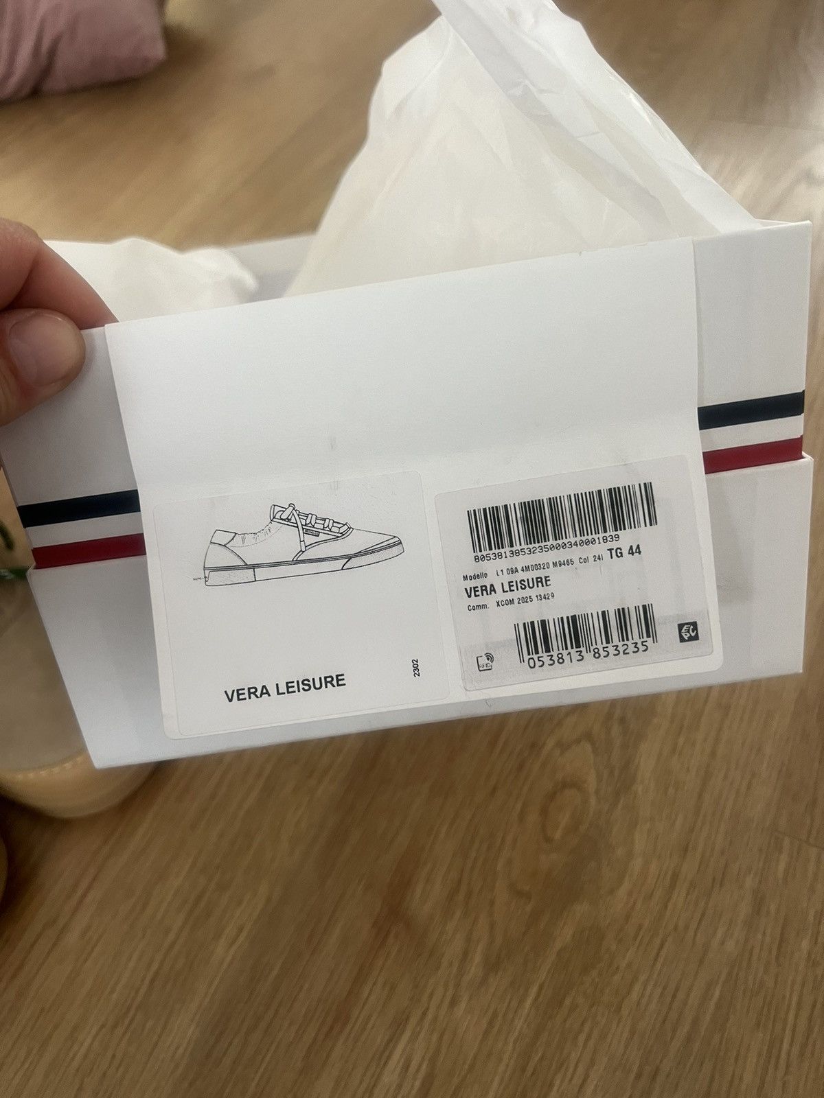 Moncler Vera Leisure Suede Trainers Size US 11 / EU 44 - 9 Thumbnail