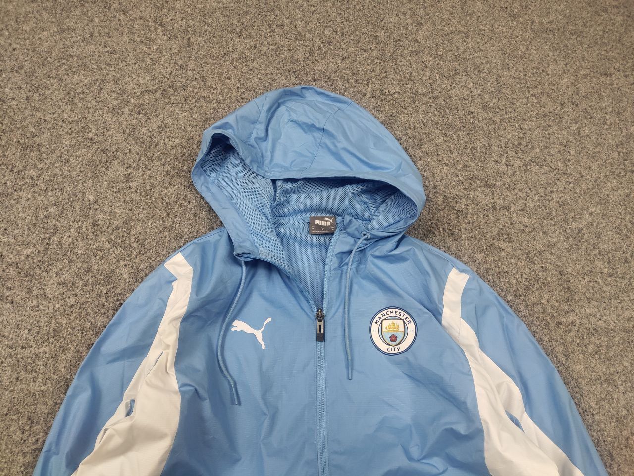 Puma Puma Manchester City Soccer Zip Jacket Blue Hooded Vintage Size US M / EU 48-50 / 2 - 4 Thumbnail