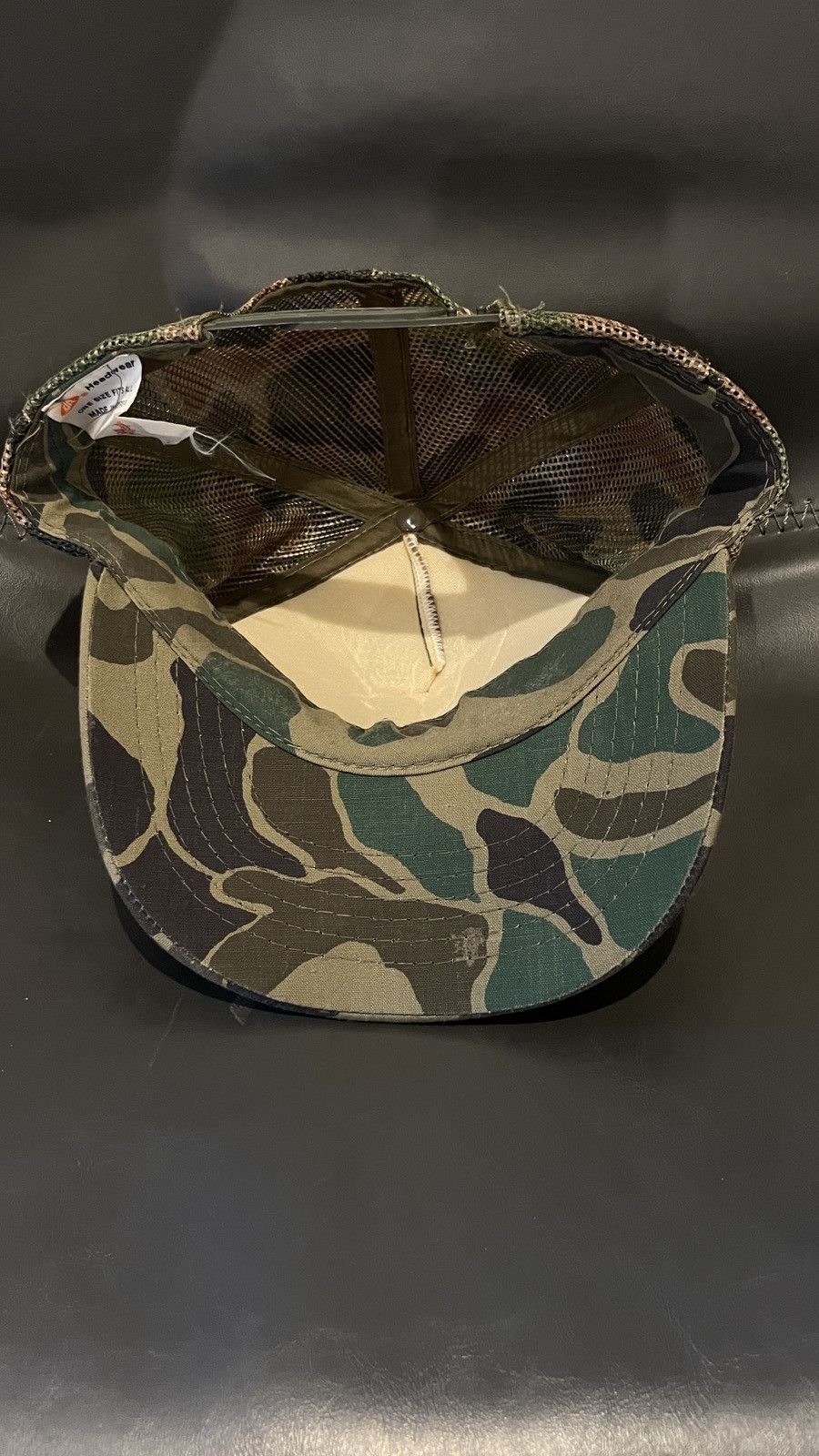 Vintage Vintage Desert Storm Camo Trucker Hat classic 90s Military Size ONE SIZE - 3 Thumbnail