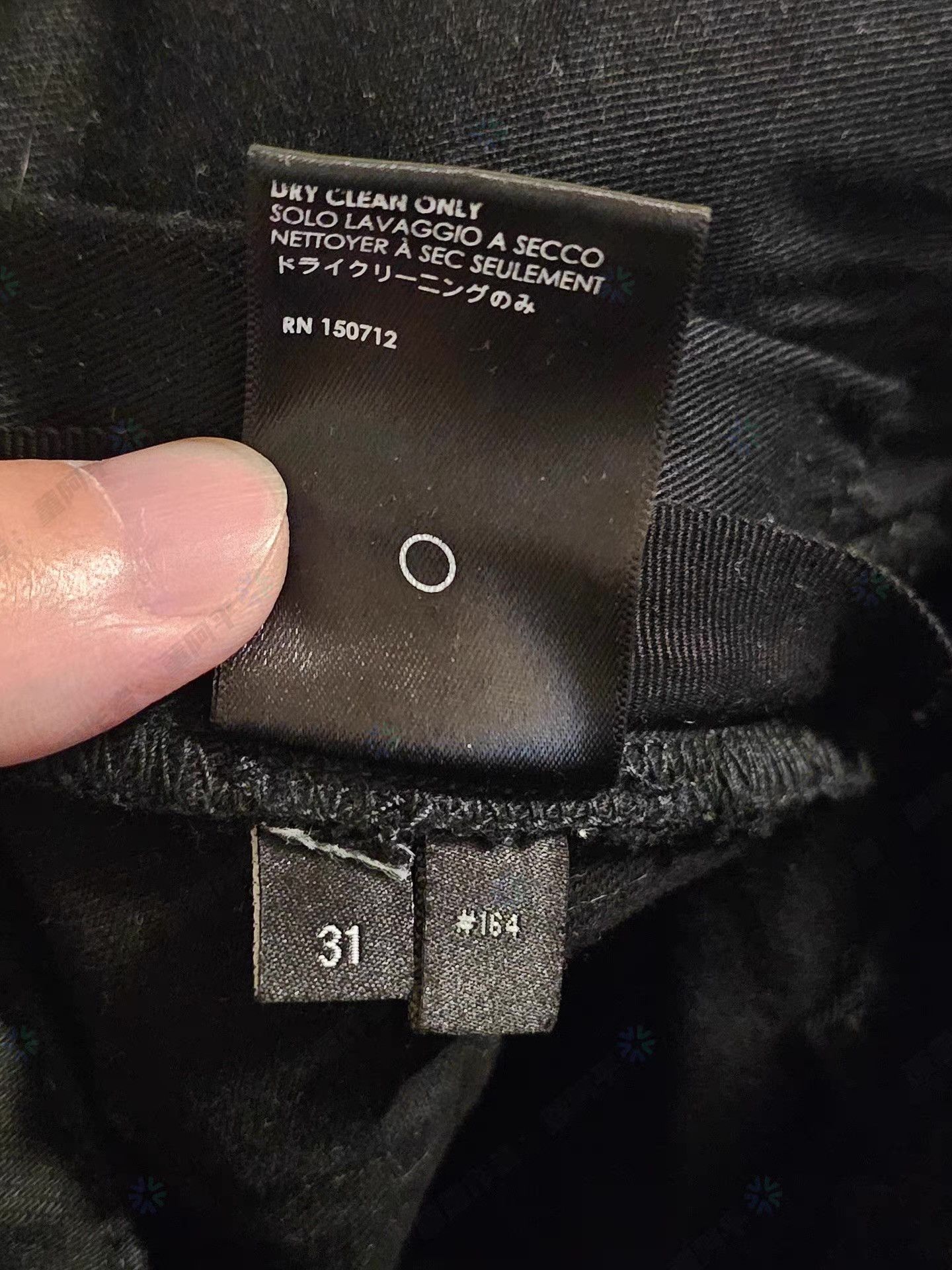 Amiri AMIRI black destroyed knee jeans Q4 Size US 34 / EU 50 - 8 Thumbnail