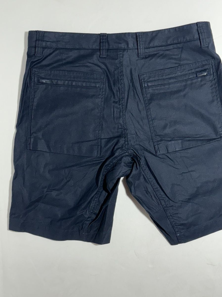Theory Theory Navy Ditmas Cargo Shorts Size US 32 / EU 48 - 2 Thumbnail