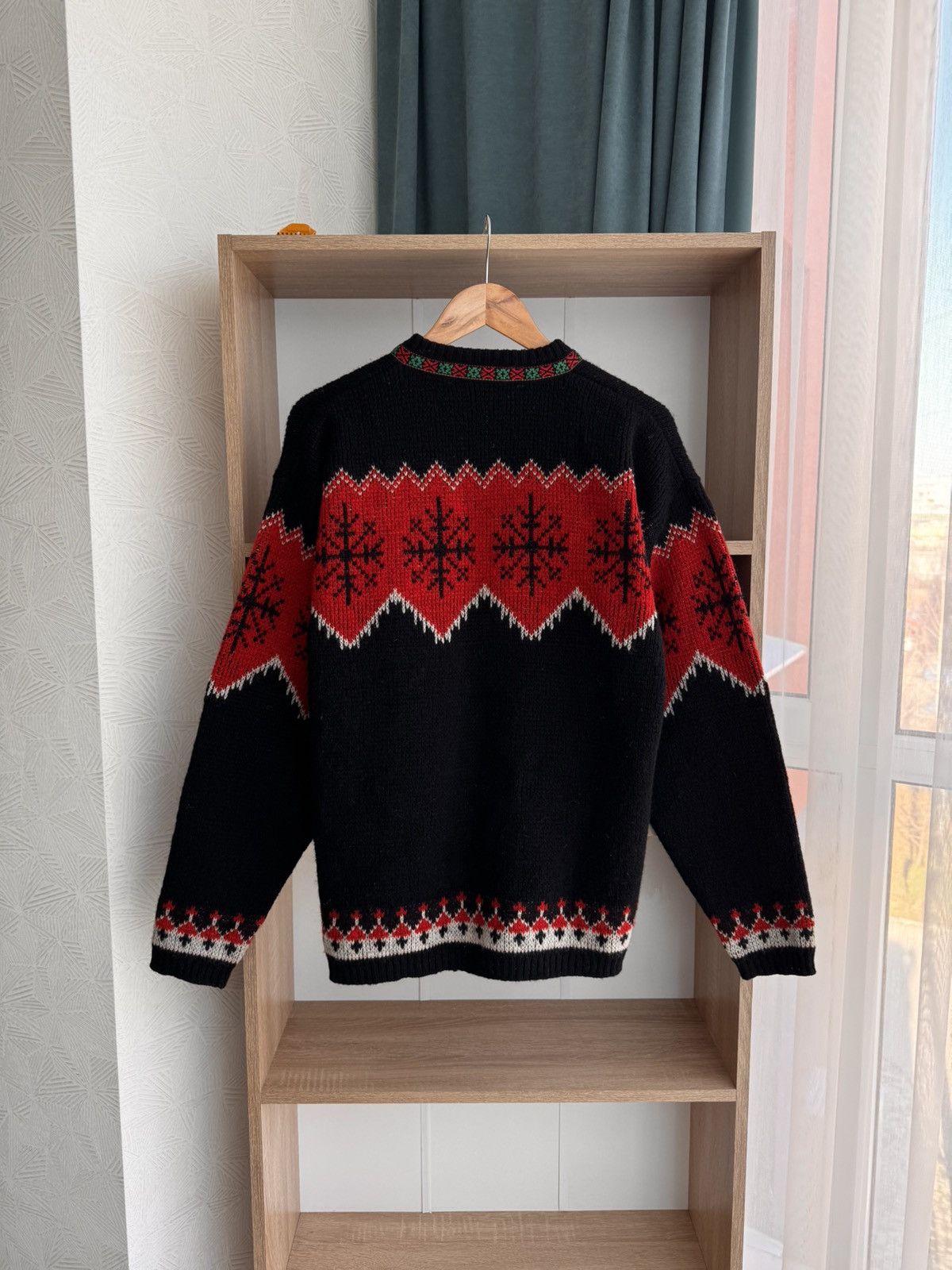 Dale Of Norway × Vintage Vintage Nordman Land of Midnightsun 80’s Wool Clasps Sweater Size US L / EU 52-54 / 3 - 9 Thumbnail