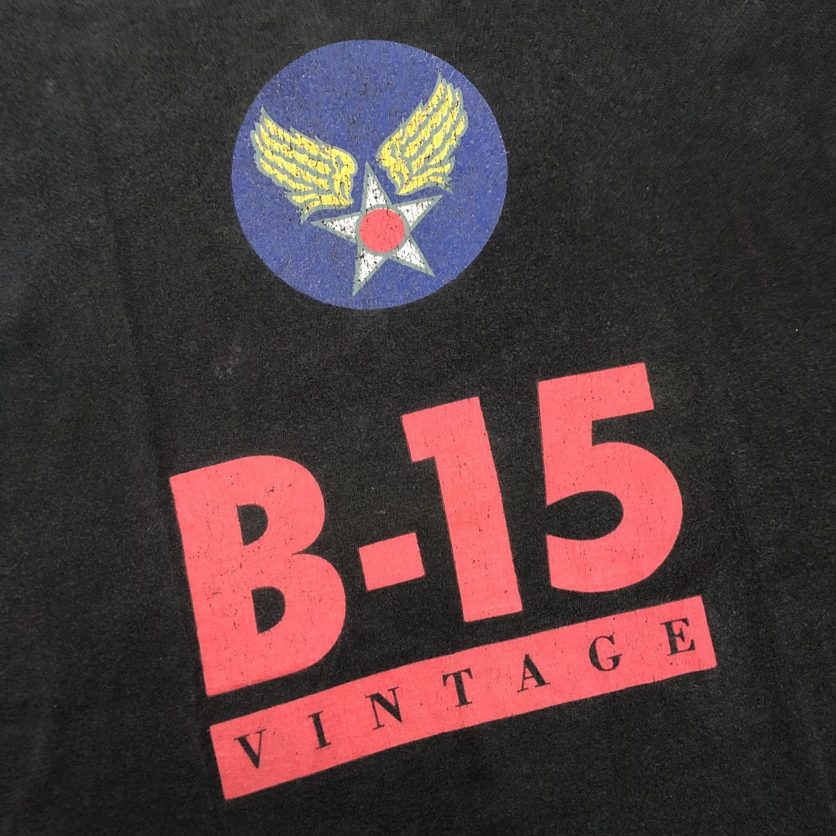 Alpha Industries × Vintage Vintage Alpha Industries B-15 USAF t-shirt Size US L / EU 52-54 / 3 - 4 Thumbnail