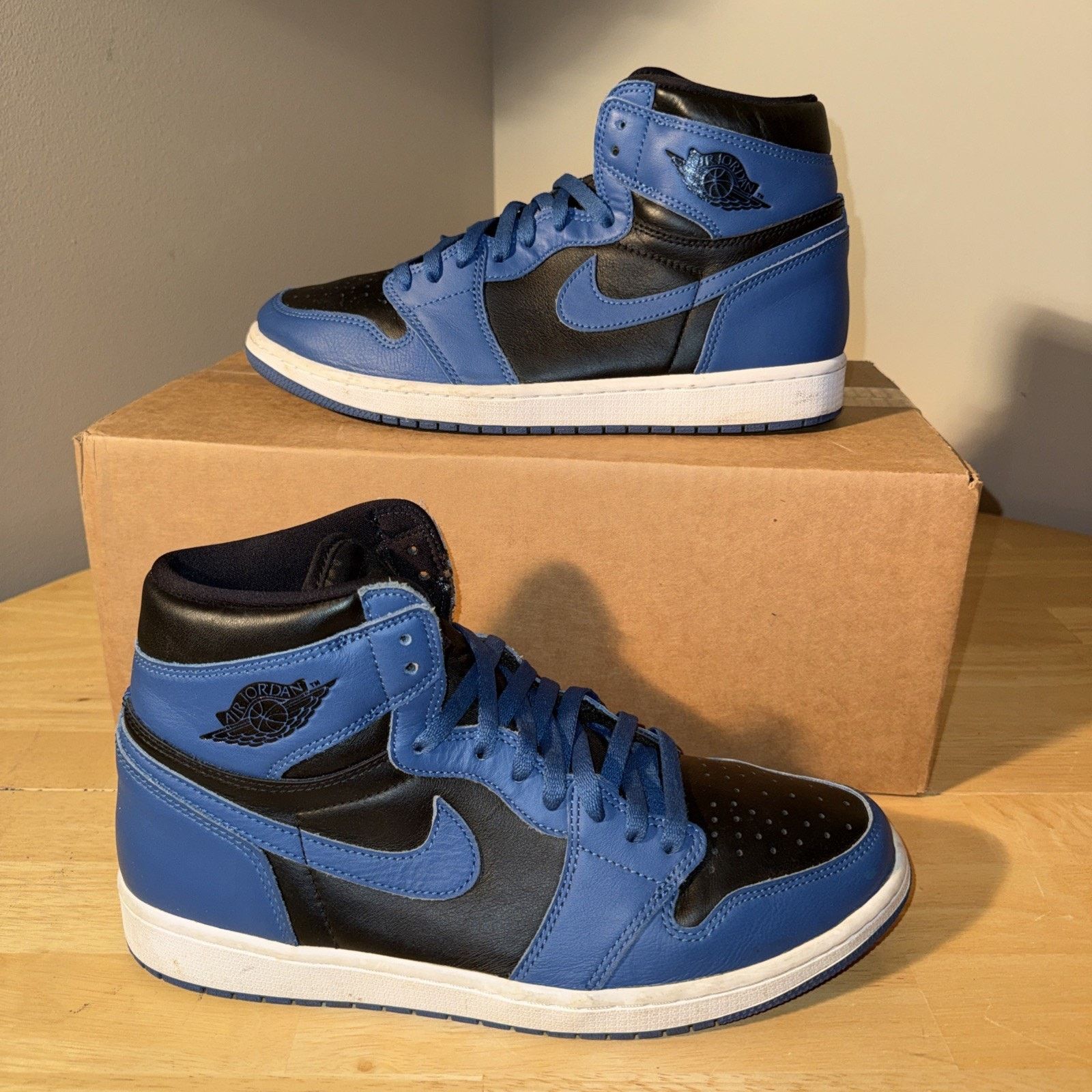 Jordan Brand Air Jordan 1 High OG "Dark Marina Blue" Black Blue555088-404 Size US 12 / EU 45 - 2 Thumbnail