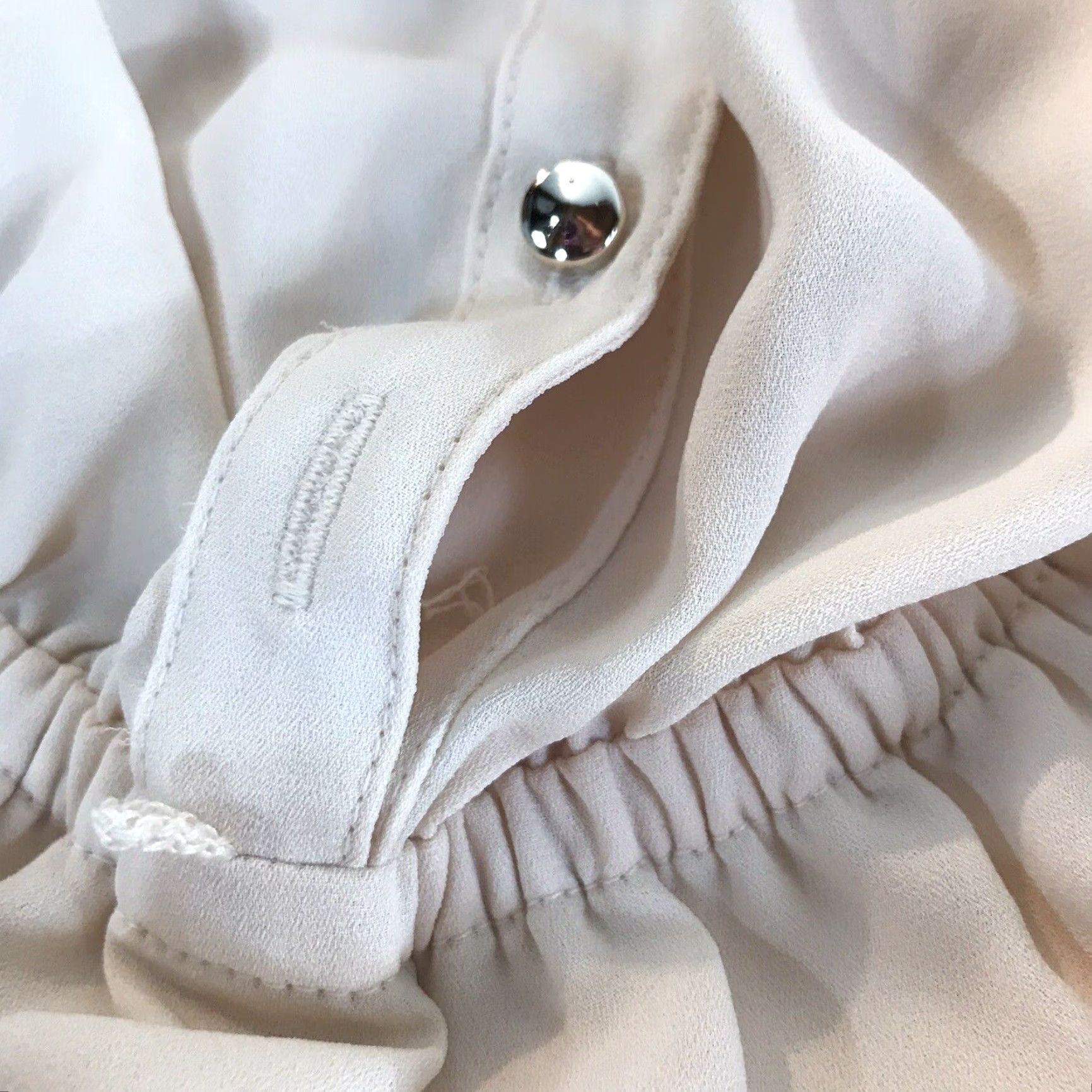 Vintage Charlotte Russe Dress Shirt Women Knee Length Beige 1/2 Button-Up Roll Tab Sleeves S Size S / US 4 / IT 40 - 6 Thumbnail