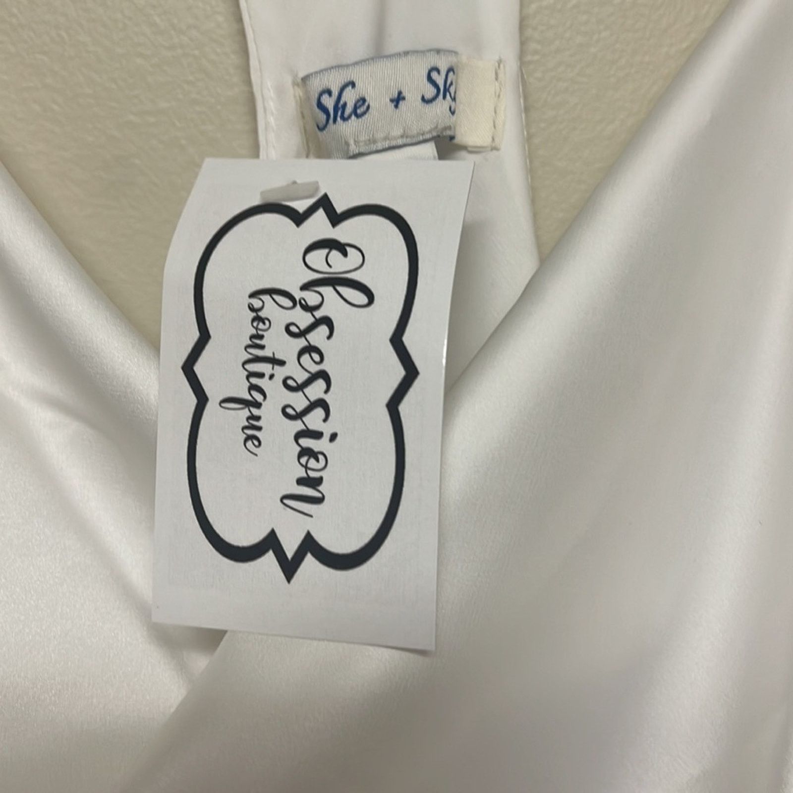 FOR OTHERS NWT- She + Sky Ivory Silky Camisole Size L / US 10 / IT 46 - 8 Thumbnail