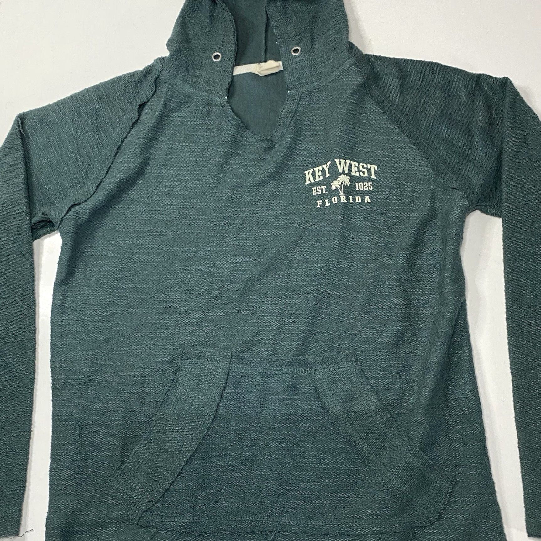 Vintage VINTAGE Key West Hooded Sweatshirt Light Weight Grunge Distress Look Small S Unisex Adults Green Hoodie Pockets Casual Mens Womens Girls Boys Size US S / EU 44-46 / 1 - 7 Thumbnail