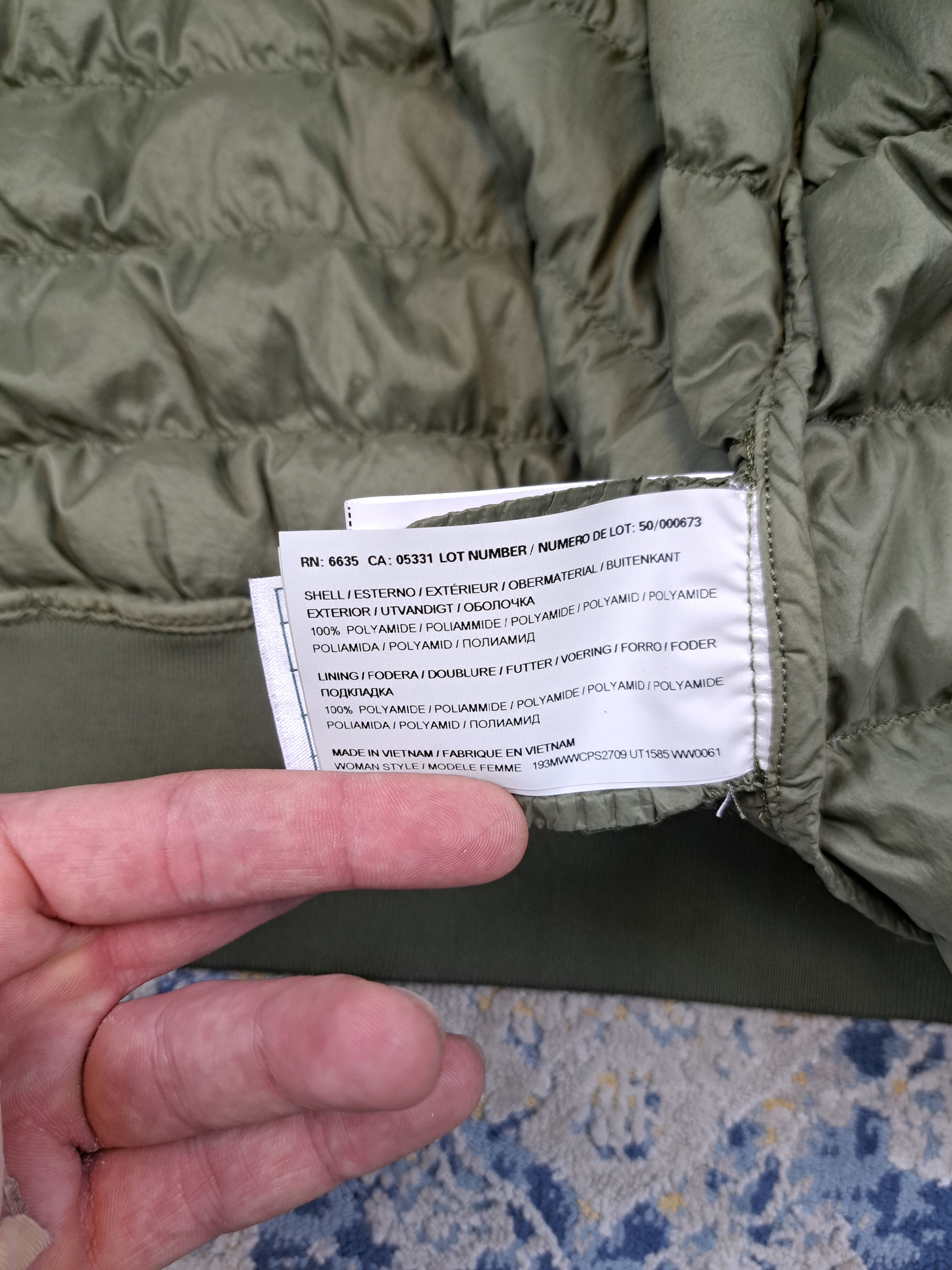 Woolrich Woolen Mills Woolrich Duck Down Cropped Puffer Jacket Luxury Size L / US 10 / IT 46 - 7 Thumbnail