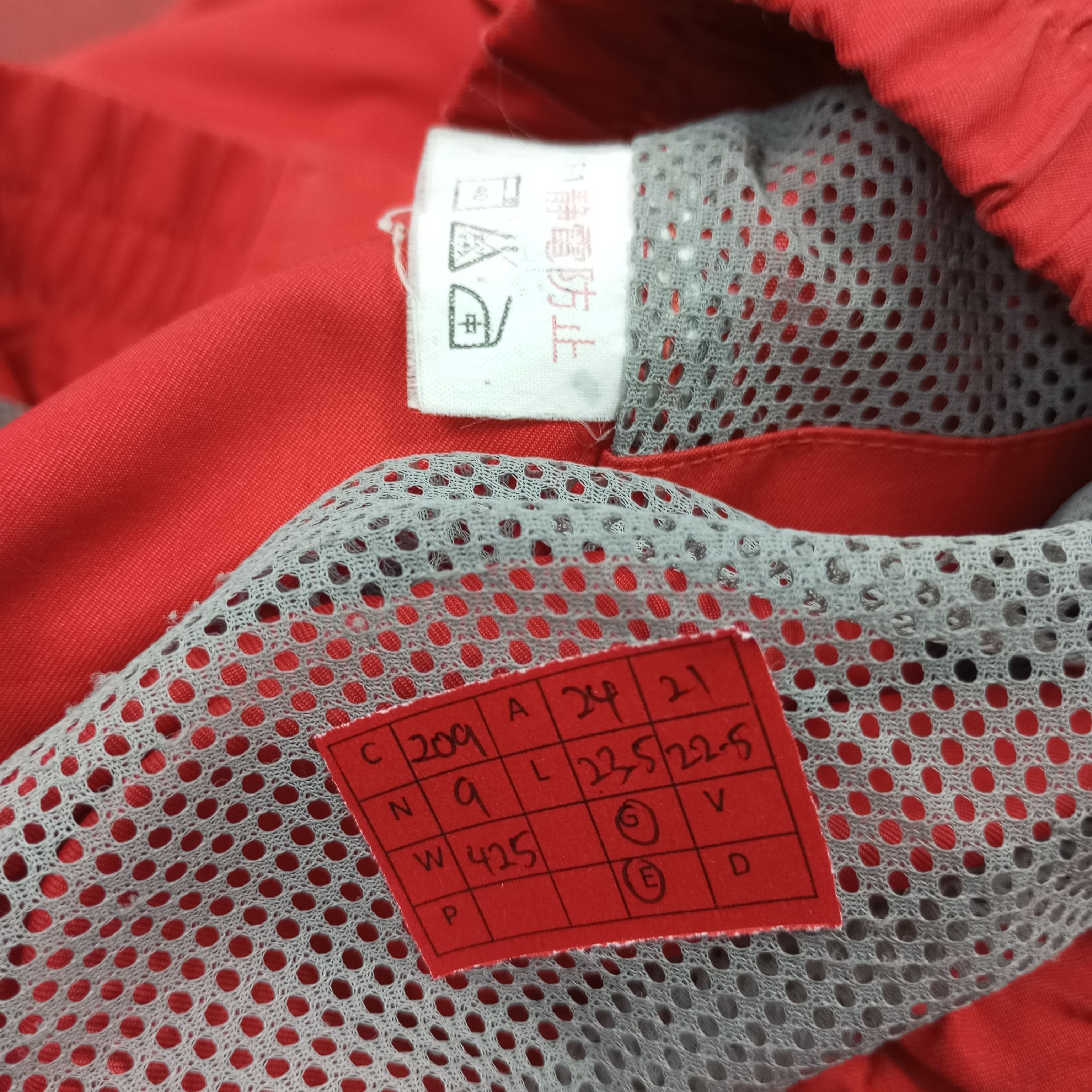 Ferrari × Vintage Shell Formula Racing Style Motorsports Jacket Size US L / EU 52-54 / 3 - 11 Thumbnail