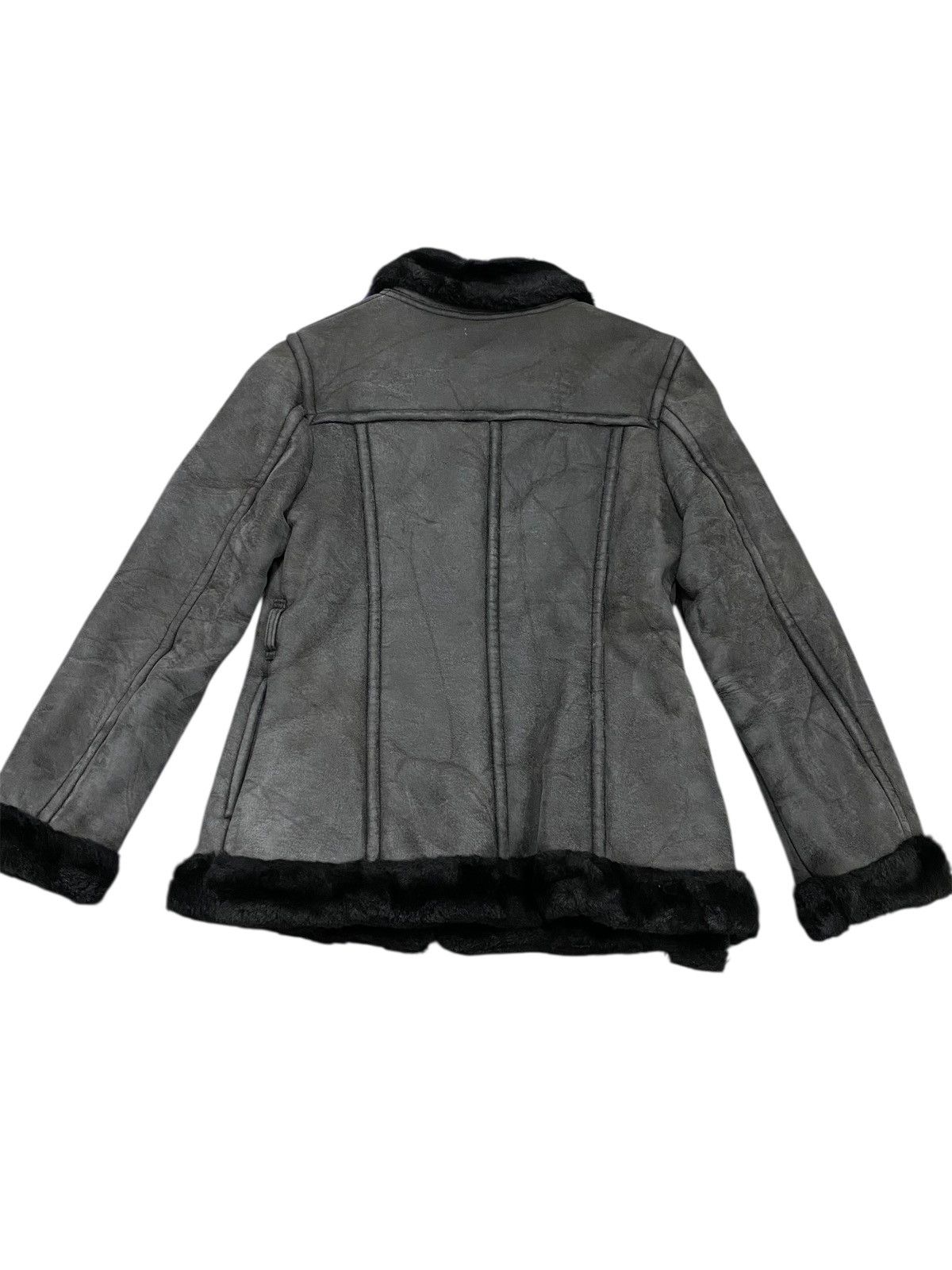 Burberry Burberry sheepskin faux fur B3 style jacket Size XS / US 0-2 / IT 36-38 - 9 Thumbnail
