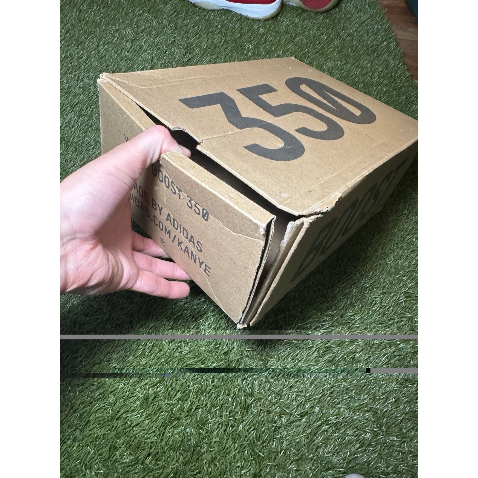 Adidas adidas Yeezy Boost 350 V2 Low Cream White / Triple White Size US 6.5 / EU 39-40 - 8 Thumbnail