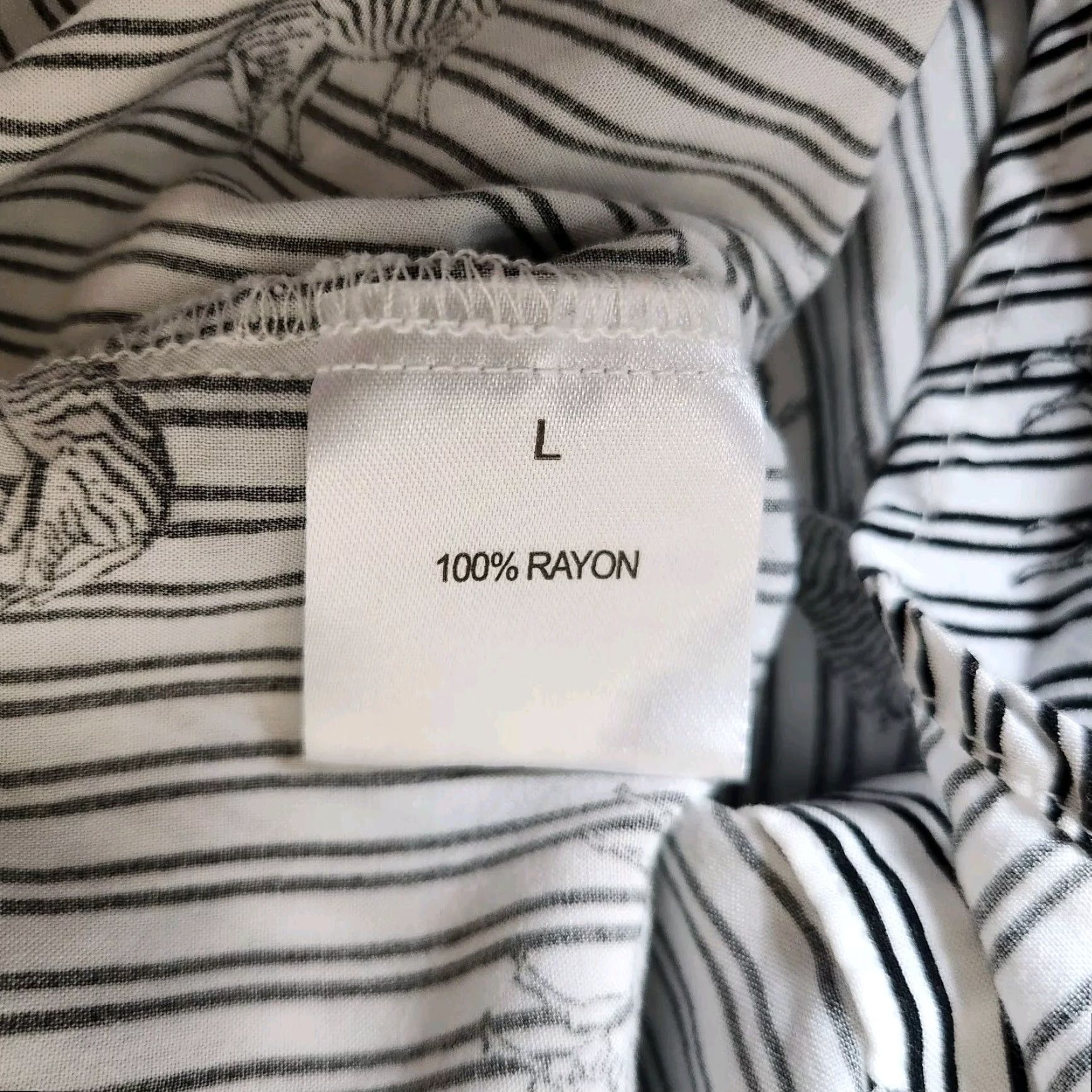 Vintage Jane + Delancey Womens Black/White Striped Zebra Print Short Sleeve Shirt Size L Size L / US 10 / IT 46 - 6 Thumbnail