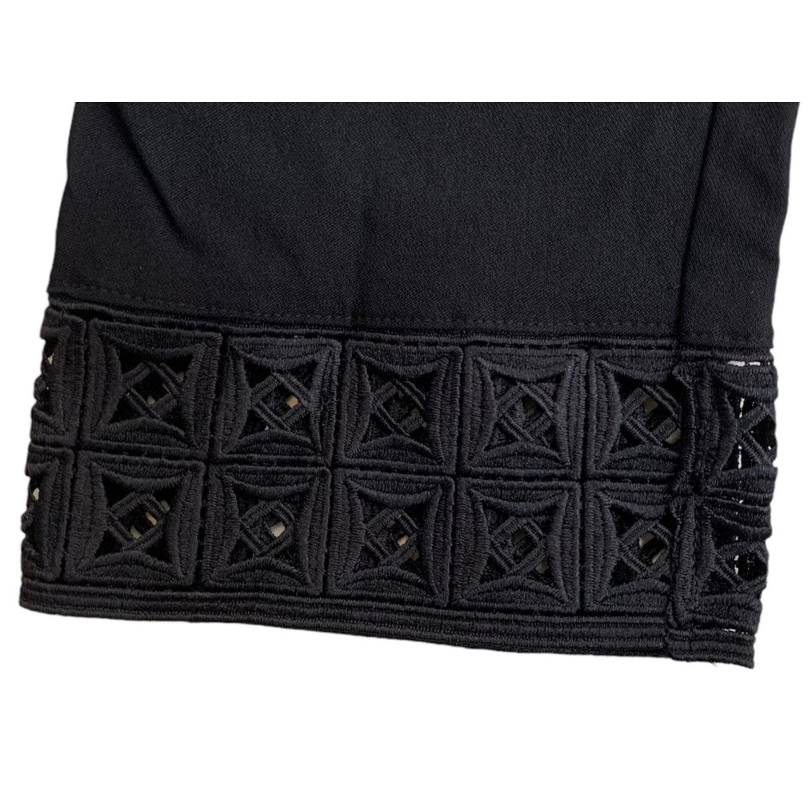 Chicos Chicos women size 8 Black Ankle Pants stretch Lace Trim Size 30" / US 8 / IT 44 - 6 Thumbnail