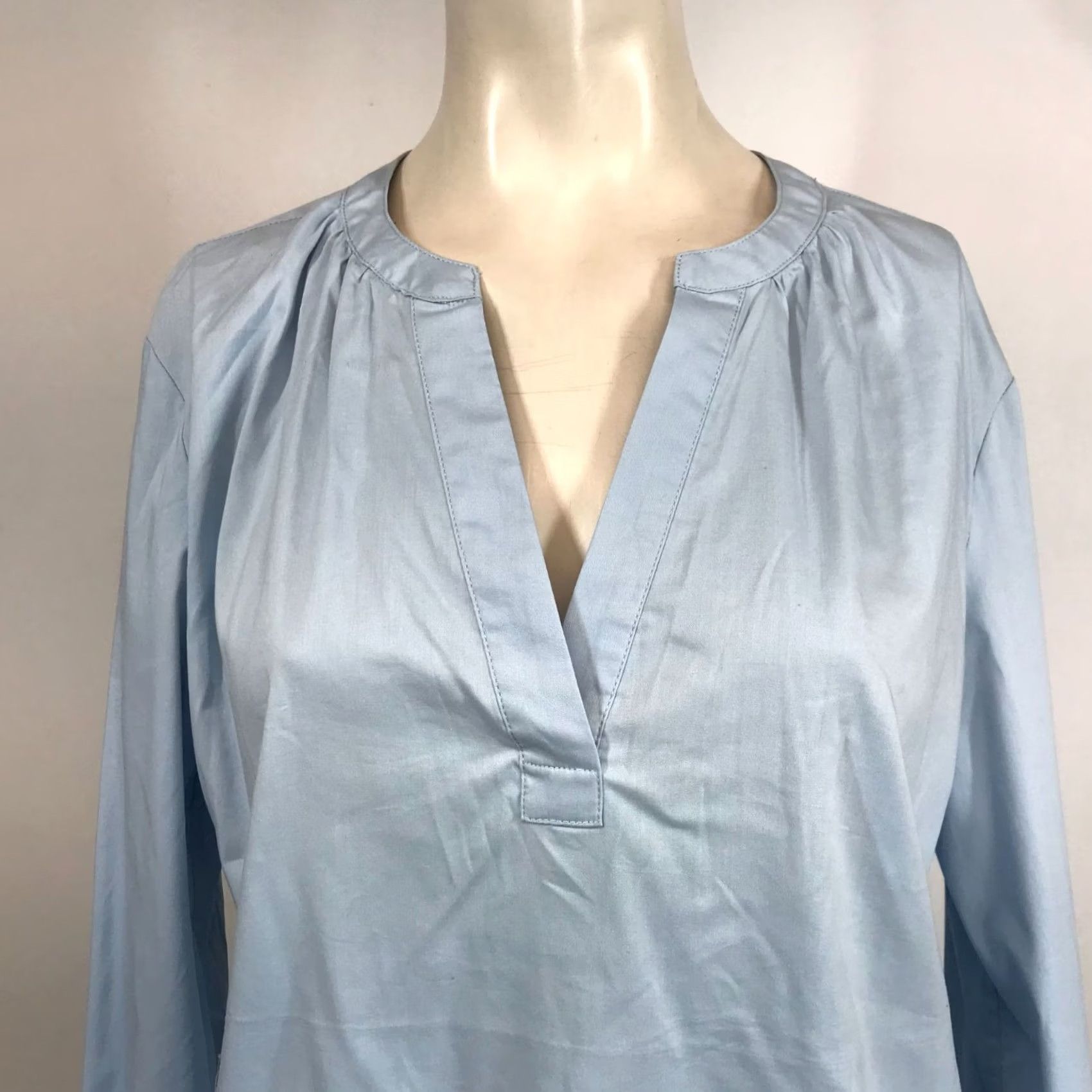 Vintage 41 HAWTHORN Women's Medium Petite Blue Long Sleeve V Neck Cotton Blend Top Size M / US 6-8 / IT 42-44 - 2 Thumbnail