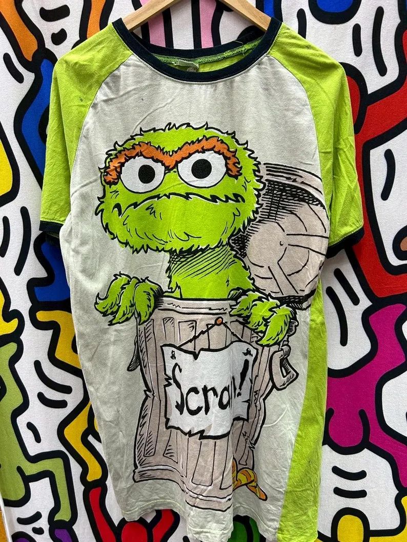 Vintage Vintage 2000s Sesame Street tshirt size L Size US L / EU 52-54 / 3 - 2 Thumbnail