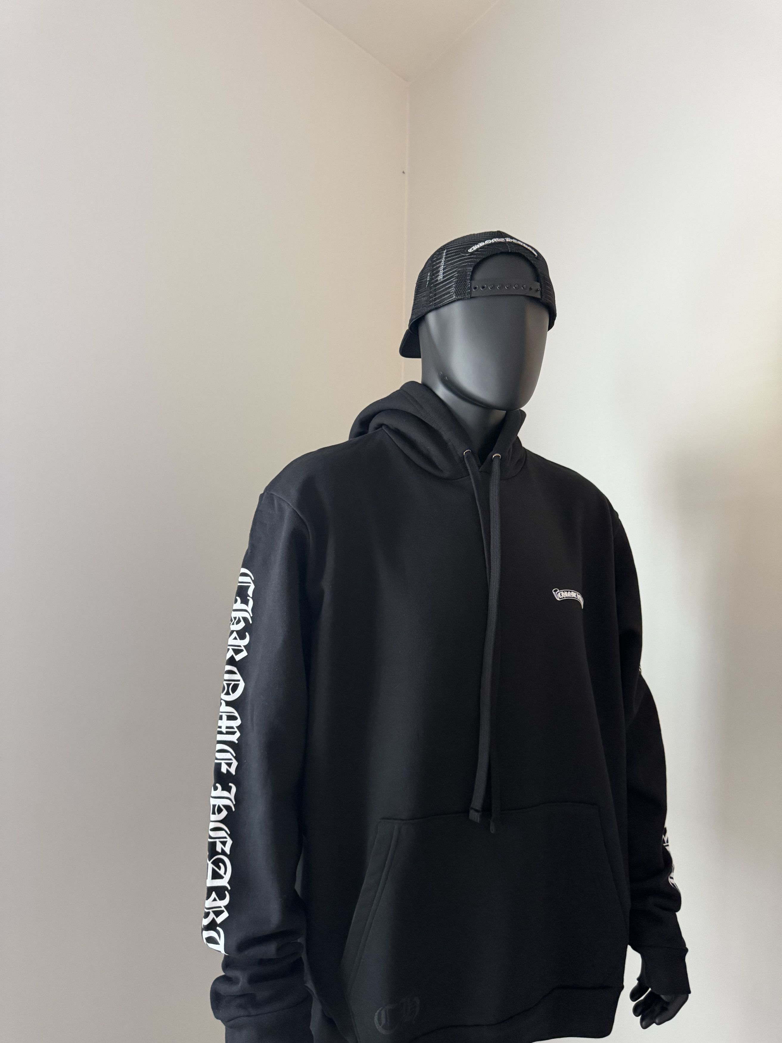 Chrome Hearts CHROME HEARTS LA Exclusive Black Hoodie Size US XL / EU 56 / 4 - 15 Thumbnail
