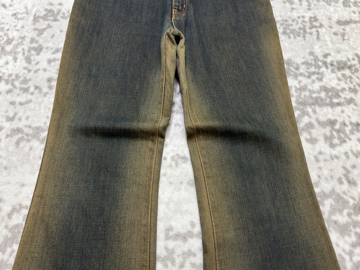 Vintage Lady Wrangler Bell Bottom 90s Sun Faded Grunge Denim Jeans Size US 28 / EU 44 - 7 Thumbnail