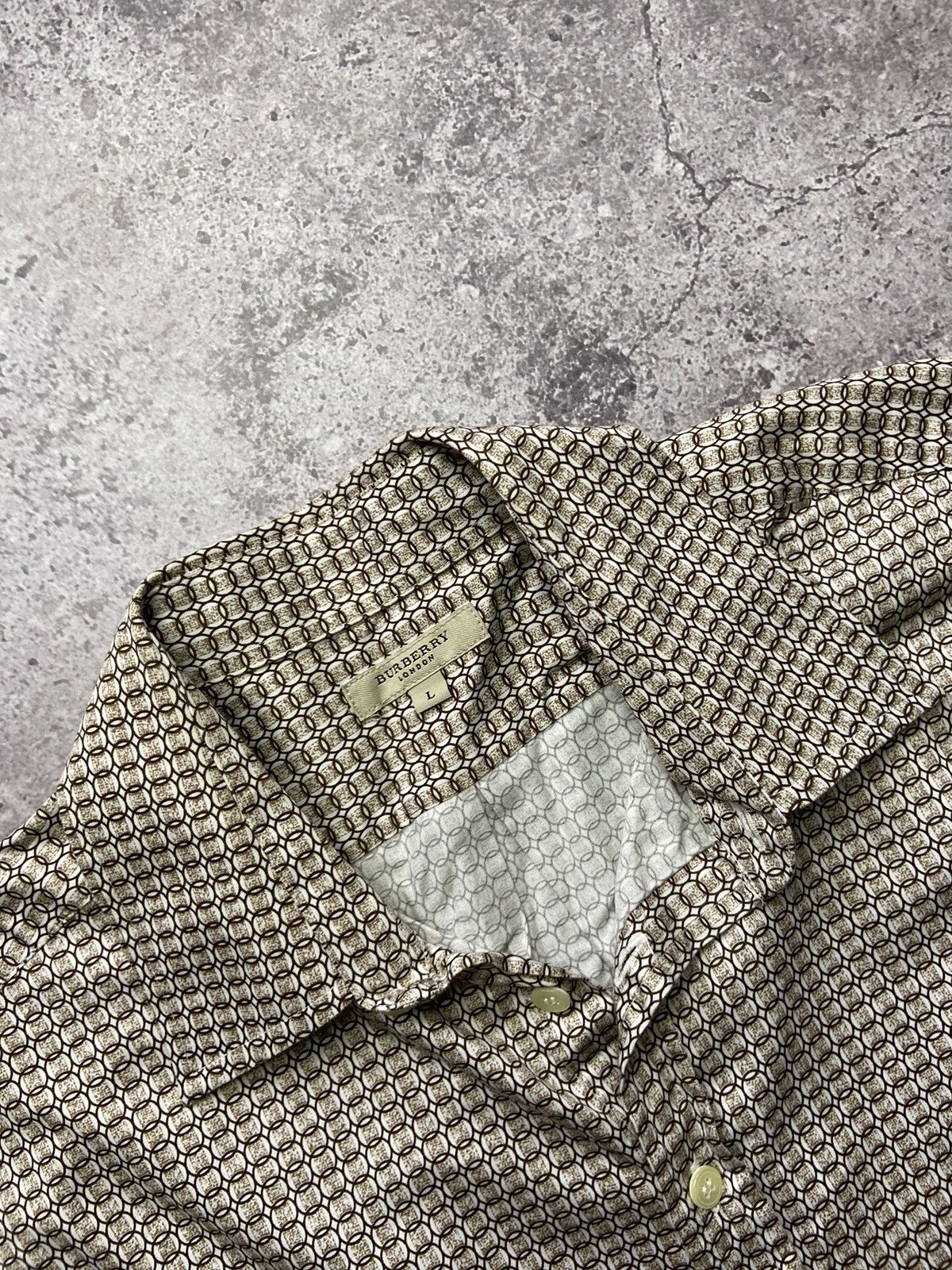 Burberry Burberry London Button Up Shirt Large - Short Sleeve Size US L / EU 52-54 / 3 - 2 Thumbnail