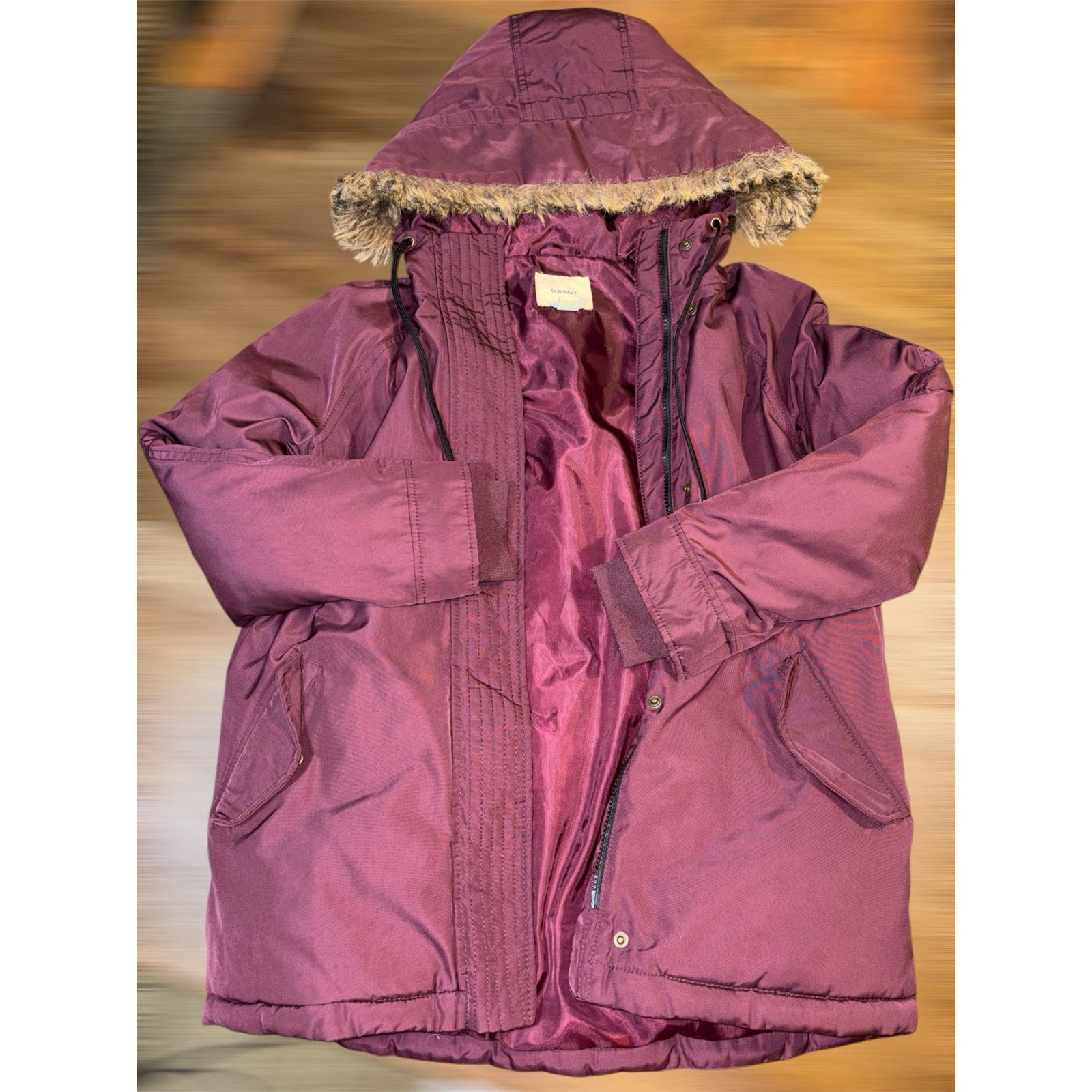 Old Navy Old Navy Faux-Fur Trimmed Parka - Size XS Petite Size XS / US 0-2 / IT 36-38 - 1 Thumbnail
