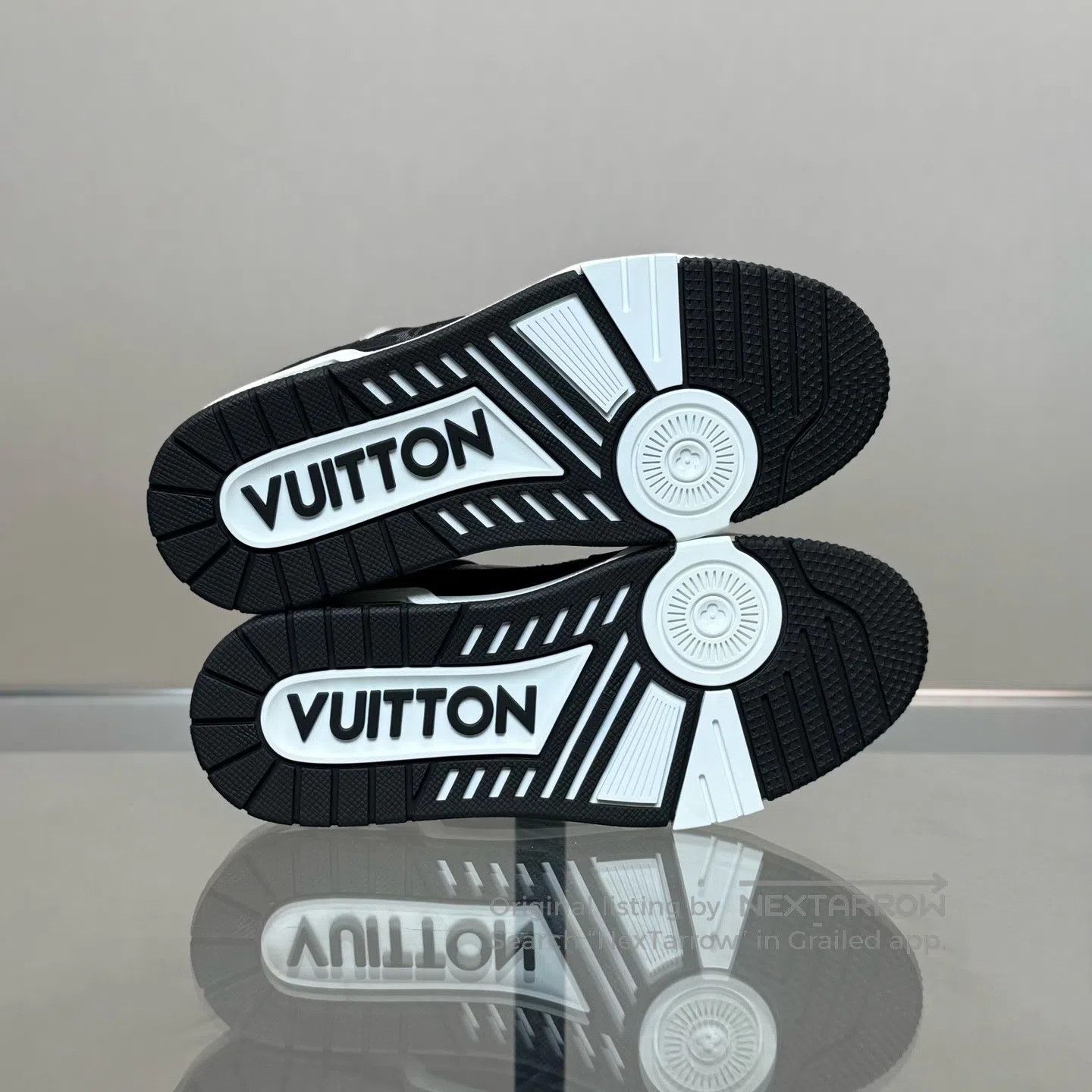 Louis Vuitton Louis Vuitton Trainer Black and White Jeans shoes Size US 6 / IT 36 - 7 Thumbnail
