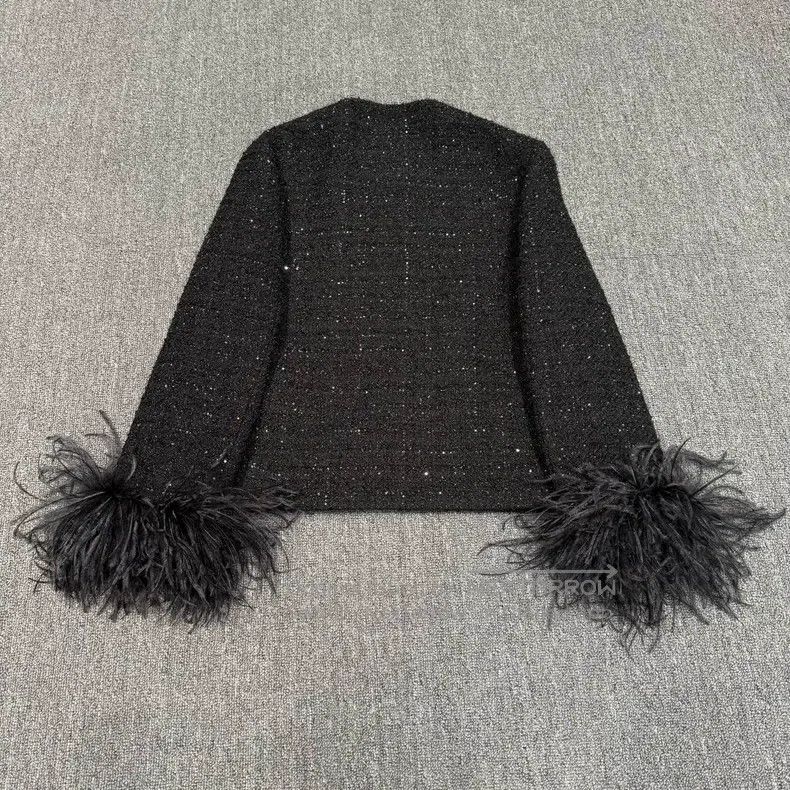 Valentino Valentino Black small fragrant tweed ostrich fur rhineston Size XXS / US 00 / IT 34 - 2 Thumbnail