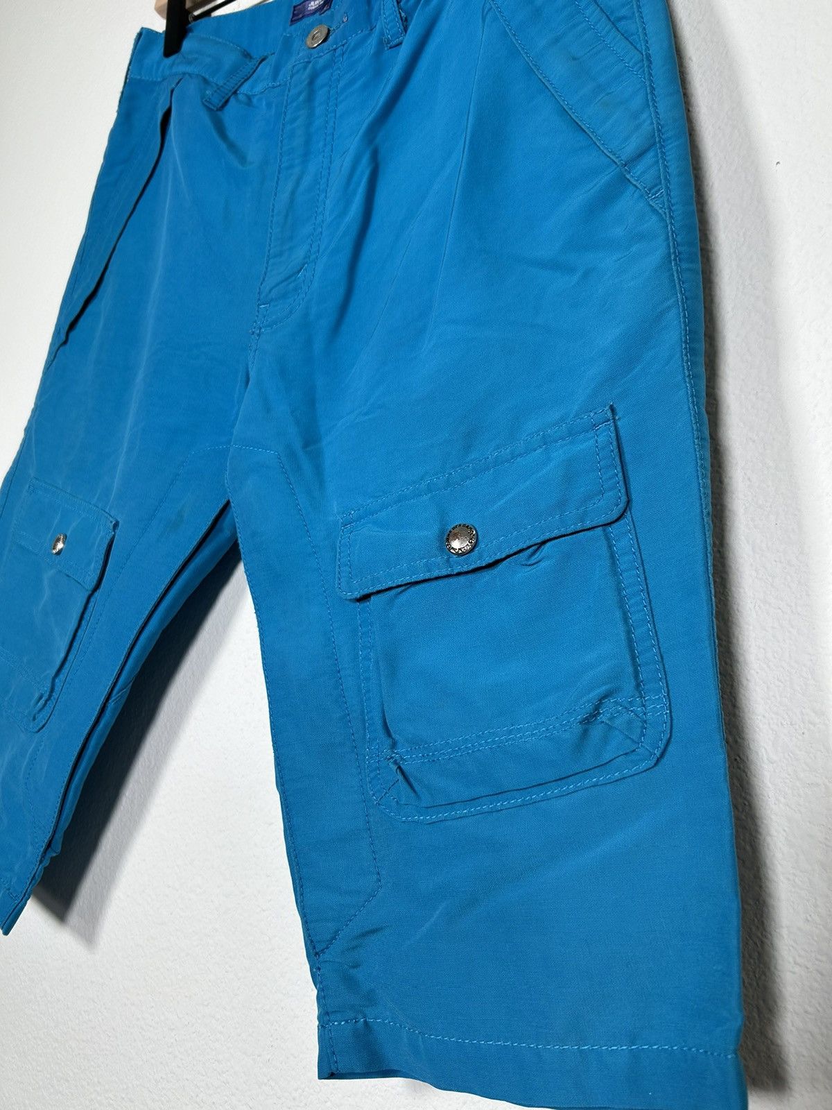 Junya Watanabe AW04 Runway Look 19 Nylon Tapered Cargo Shorts Size US 30 / EU 46 - 2 Thumbnail