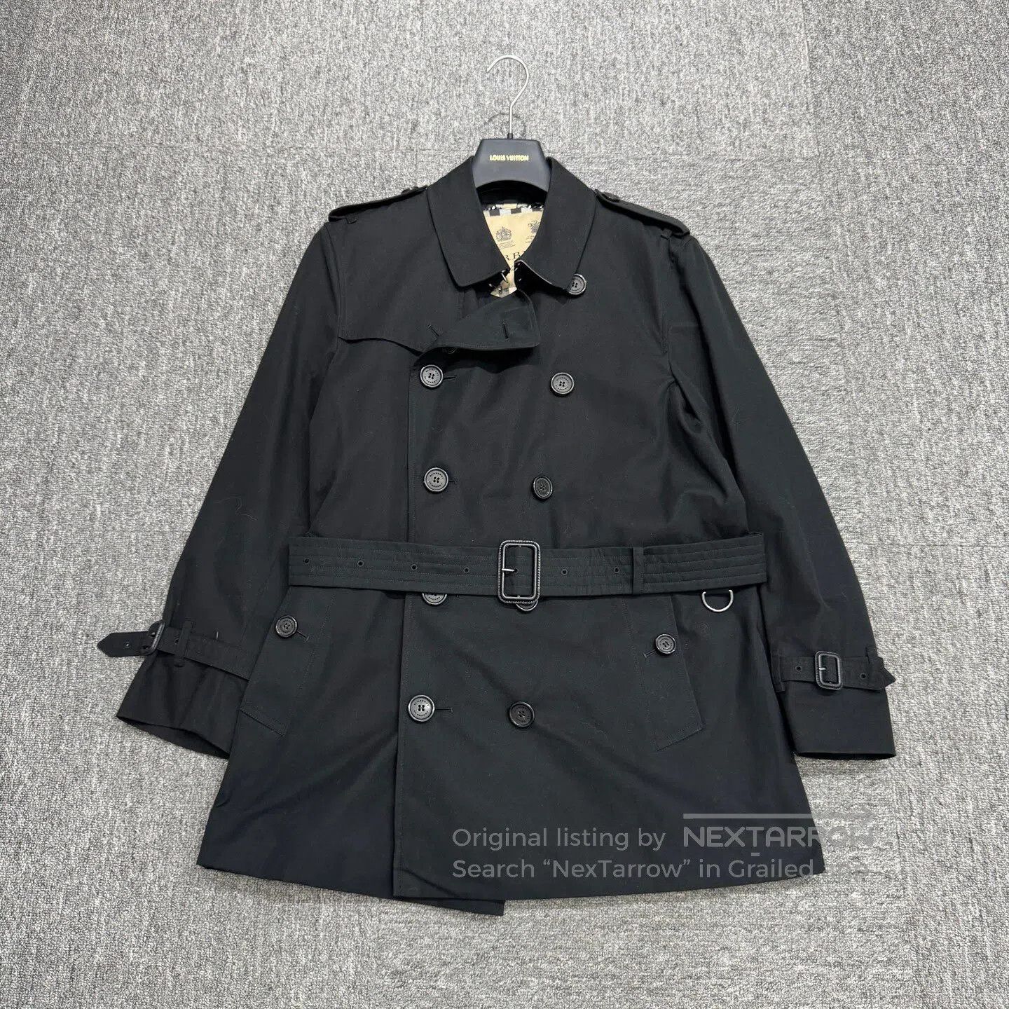 Burberry BURBERRY Double-row buttoned trench coat| Size L / US 10 / IT 46 - 1 Thumbnail