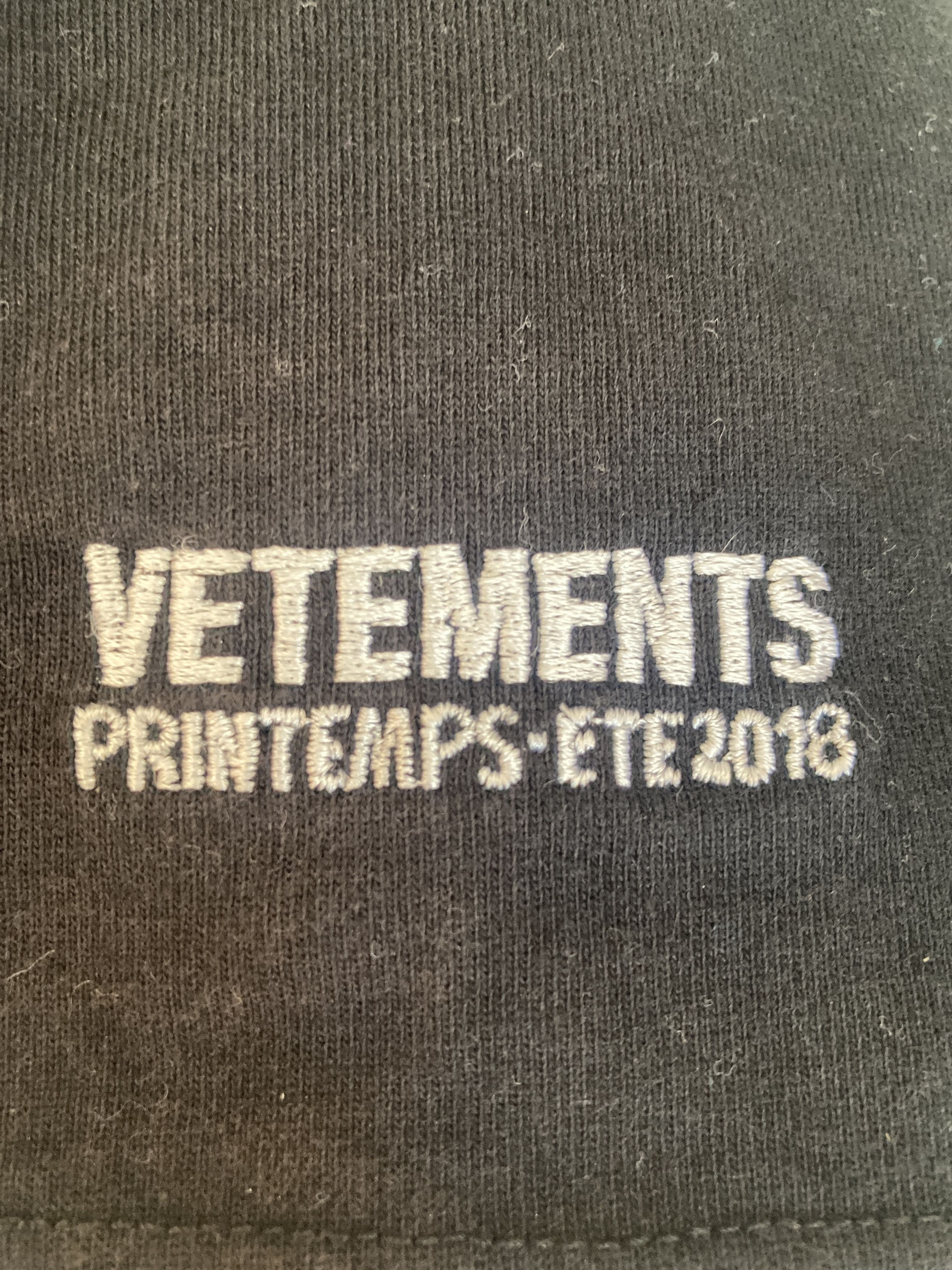 Vetements Vetements x Tommy Hilfiger Hoodie 2018 Size US M / EU 48-50 / 2 - 3 Thumbnail