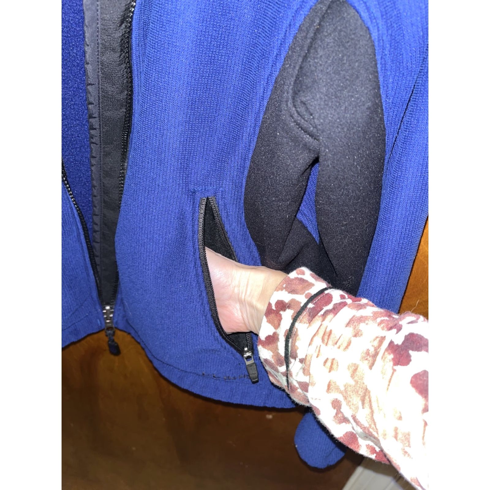 Vintage VINTAGE LL Bean Womens JACKET PL Blue Black Lightweight Zip Pockets All Seasons Packable Regular Womens Size L / US 10 / IT 46 - 7 Thumbnail