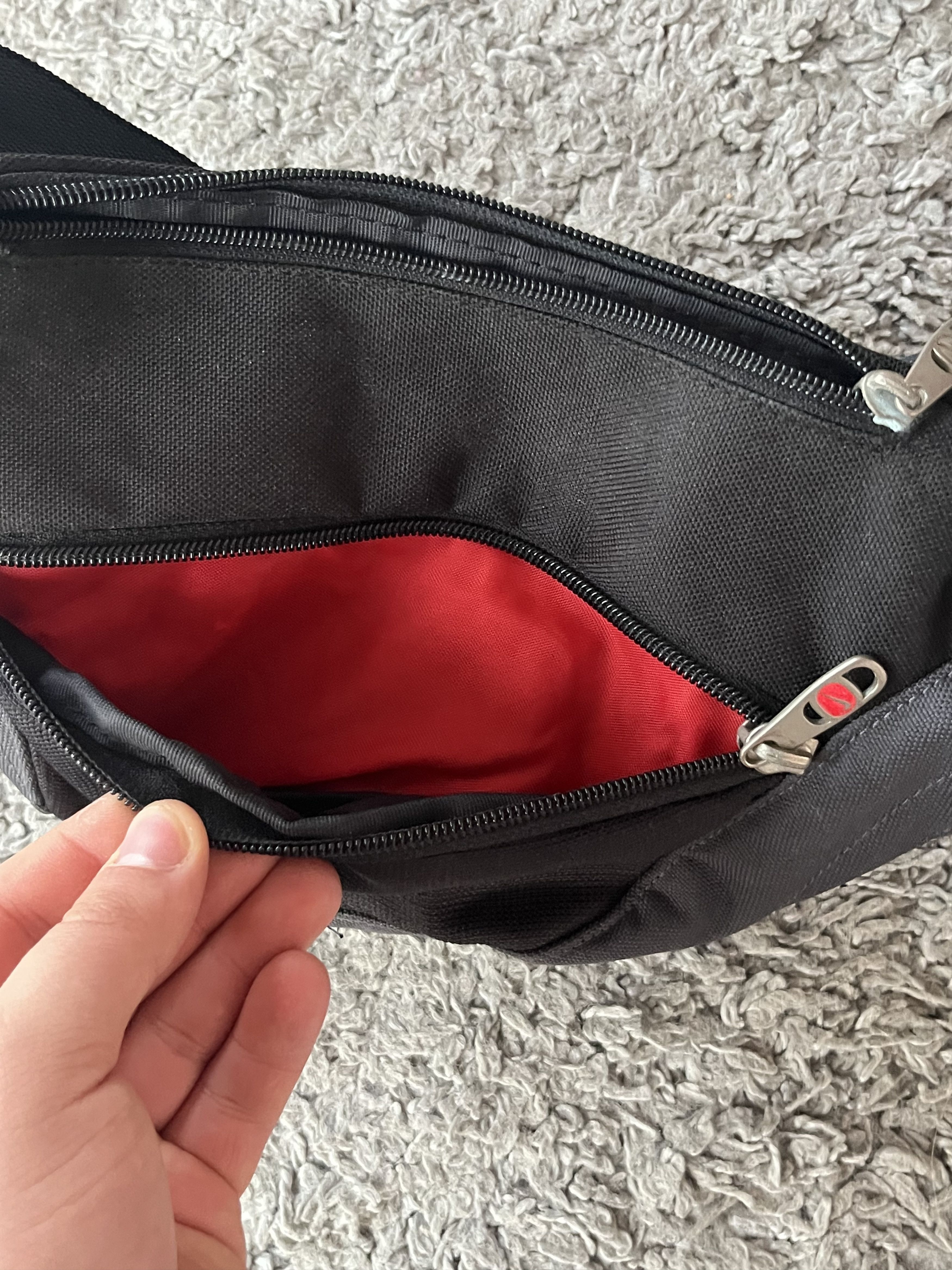 Nike Vintage Bags Nike Y2K Style Streetwear Size ONE SIZE - 5 Thumbnail