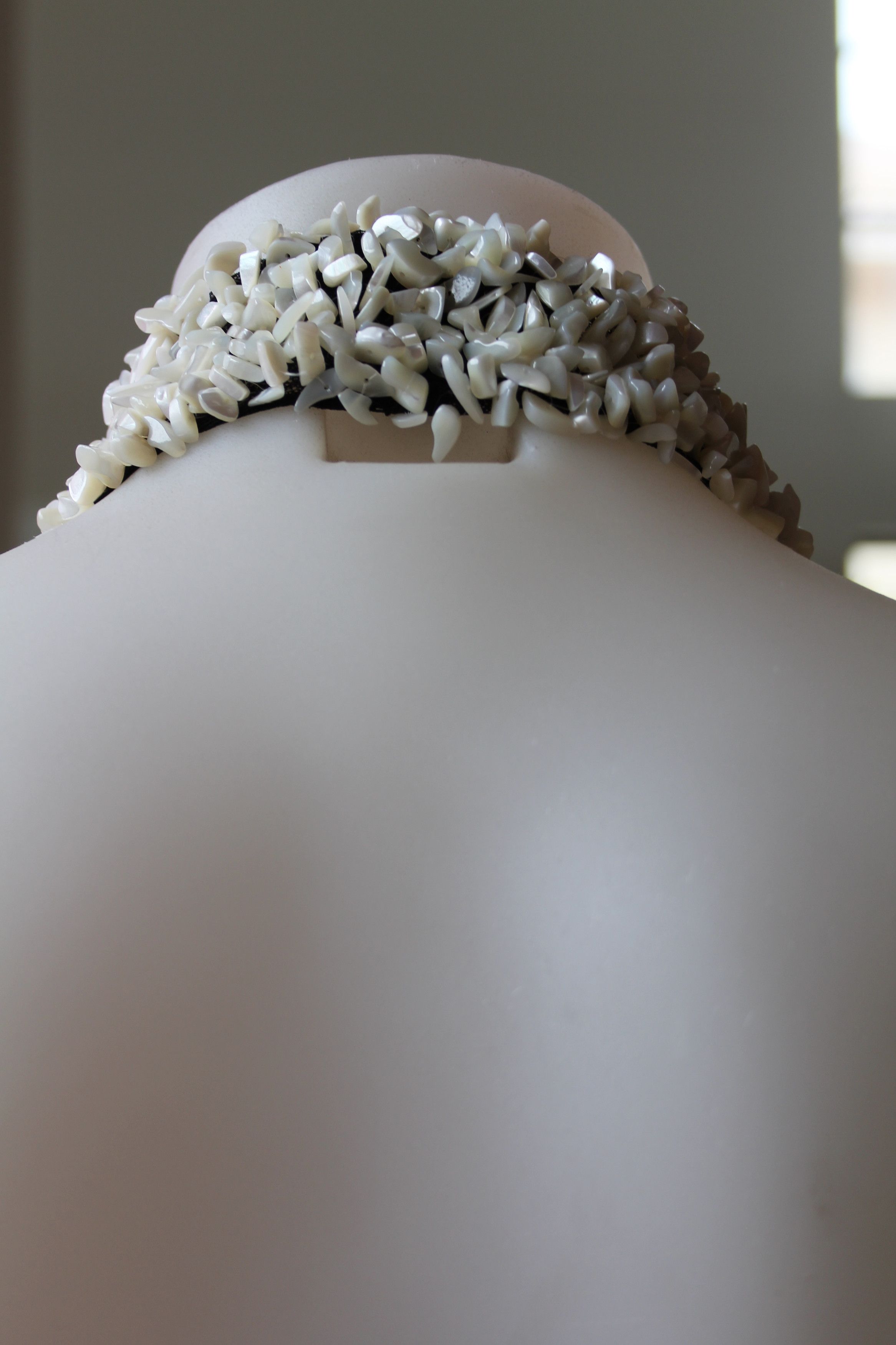 Versace Silk mother-of-pearl beads Halter Top Size S / US 4 / IT 40 - 5 Thumbnail