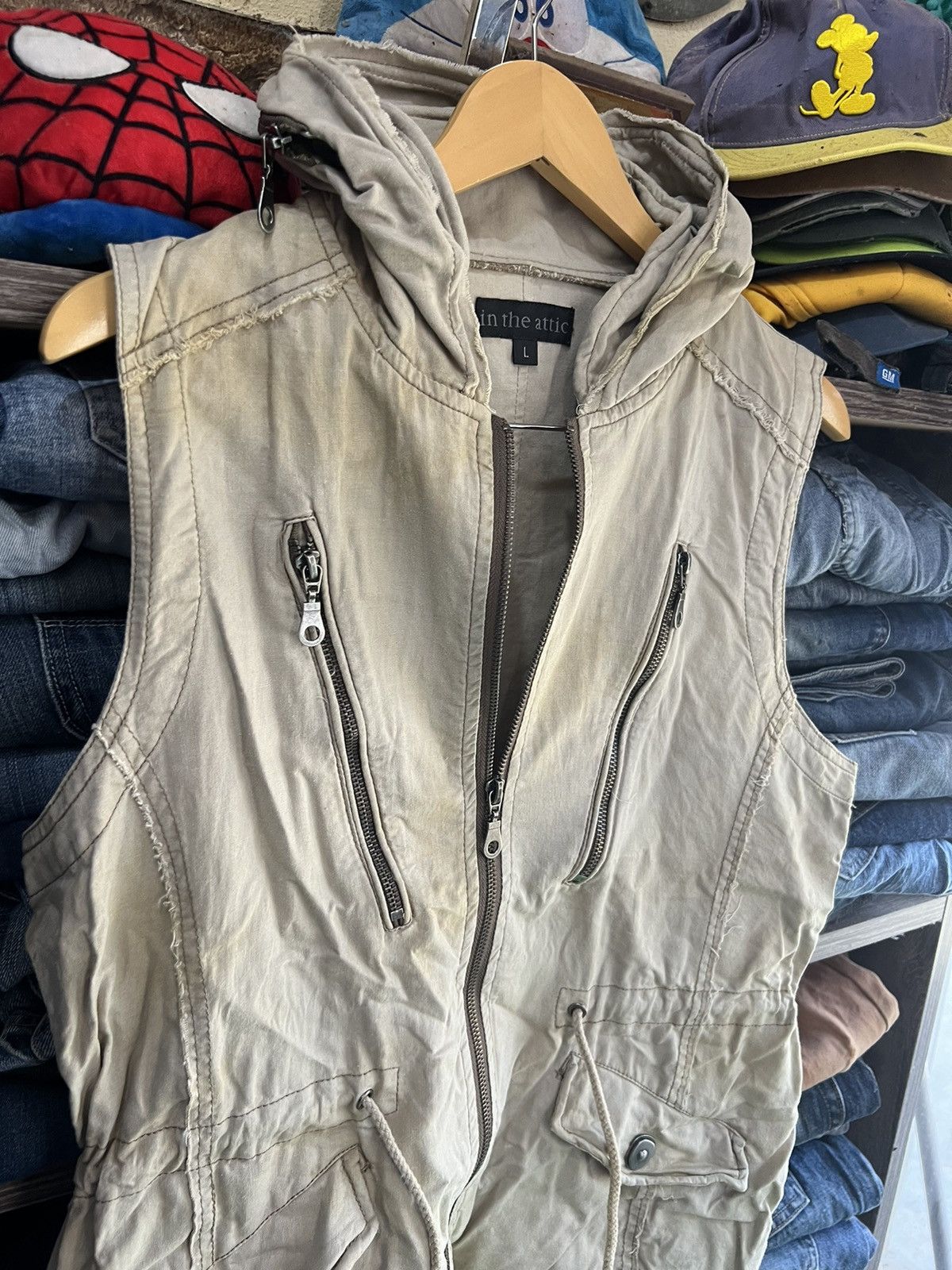 In The Attic 🔥Rare In The Attic Zipper Vest Size US S / EU 44-46 / 1 - 10 Thumbnail