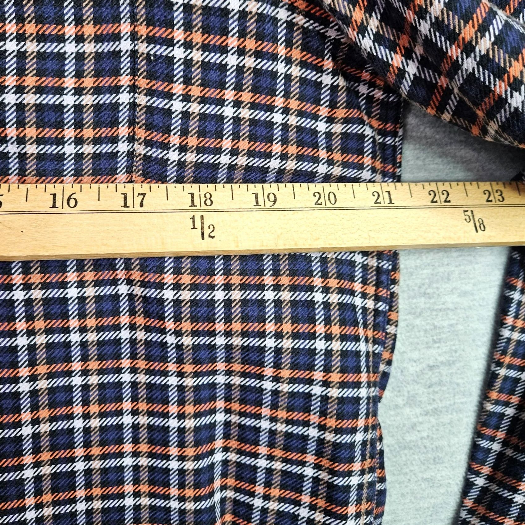 Johnston & Murphy Johnston & Murphy Plaid Shirt Men’s M Long Sleeve Button Up 100% Cotton Size US M / EU 48-50 / 2 - 4 Thumbnail