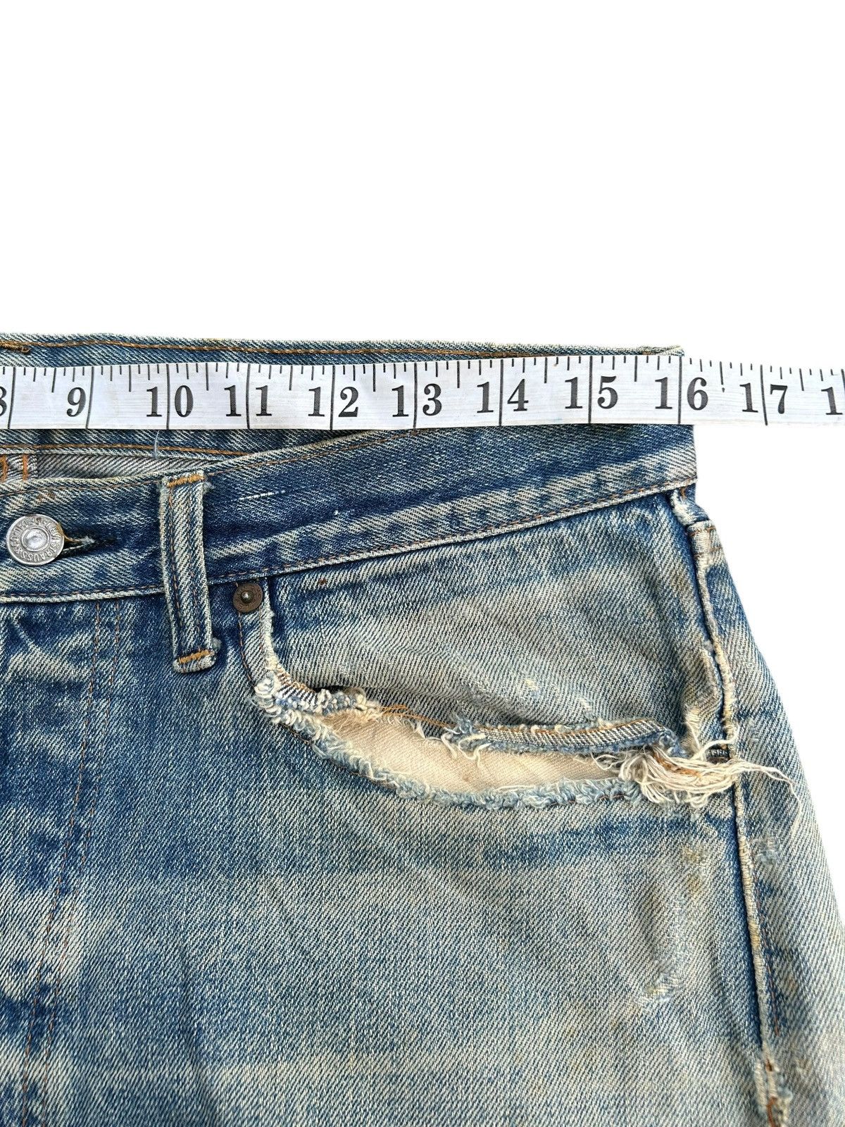 Levi's × Vintage 60s-70s THRASHED Levi's 6 Selvedge Vintage Denim Jeans Size US 32 / EU 48 - 18 Thumbnail