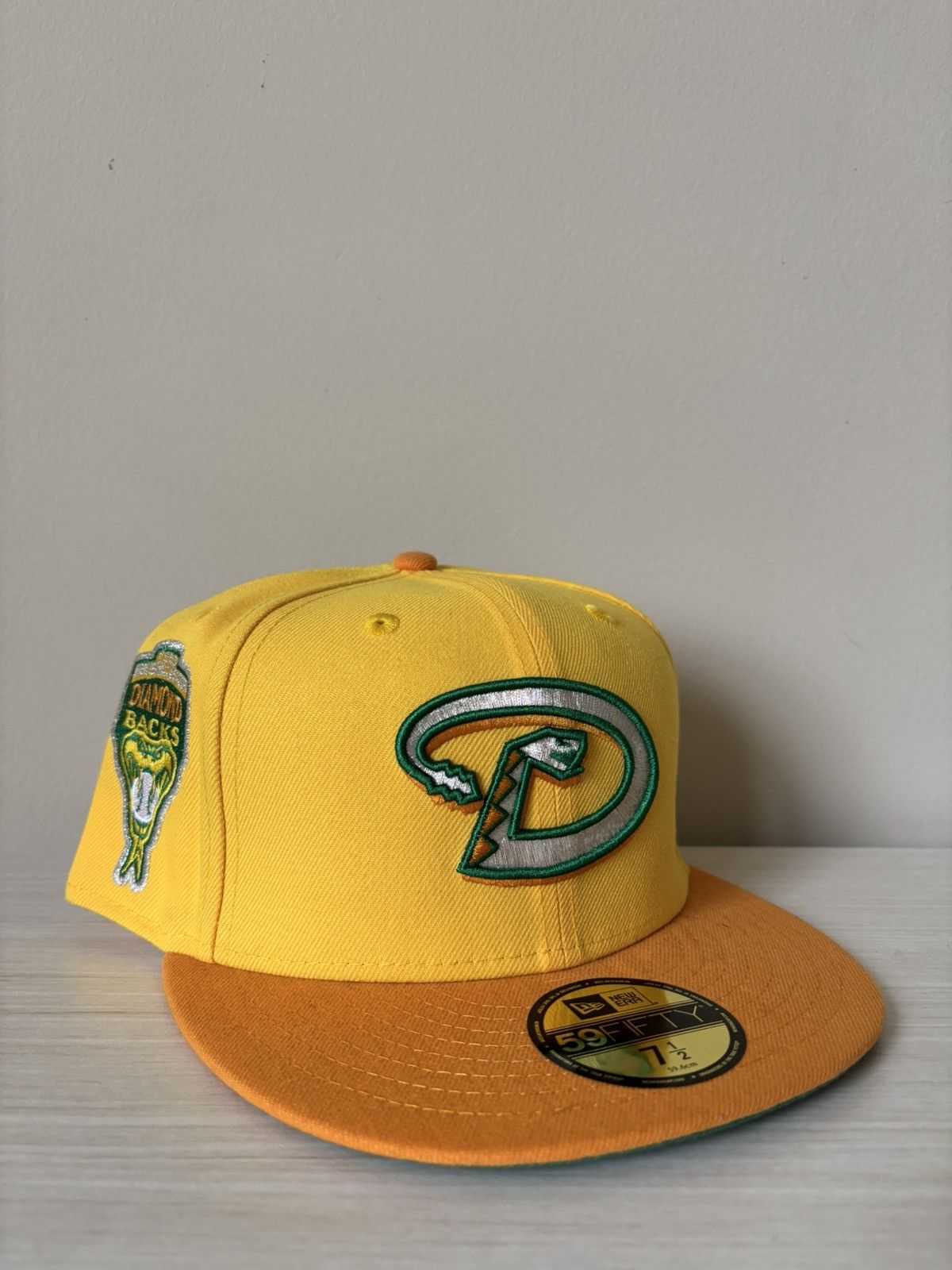 Arizona Diamondbacks Fitted Size 7 1/2 Topperz