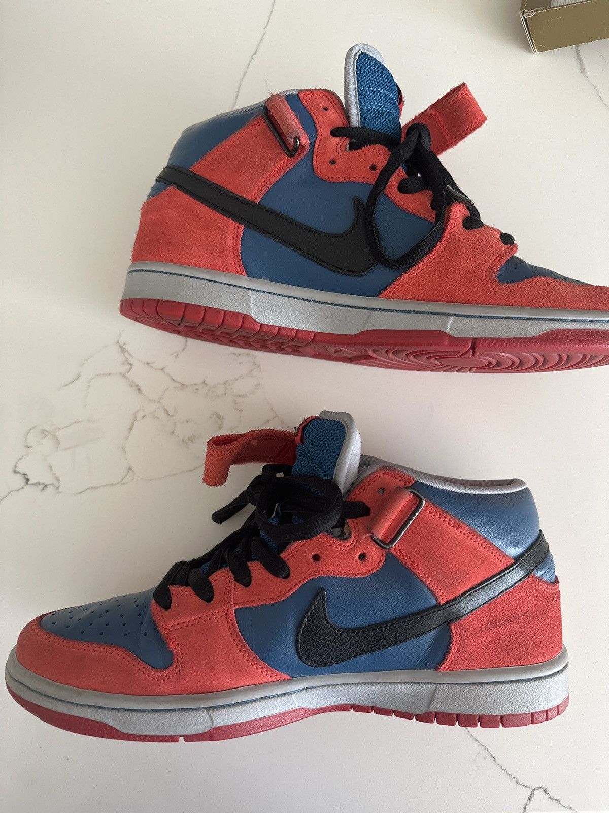 Nike sb spider man hotsell