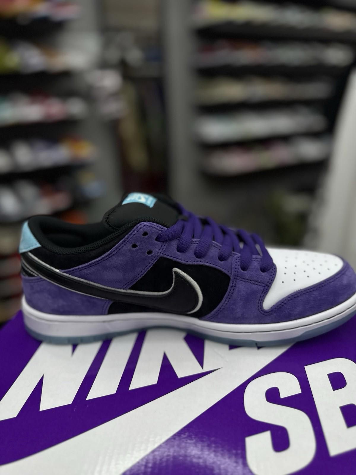 Nike Nike SB Dunk Low Pro Hayley Wilson Size 11.5 (HJ5013-500 New Size US 11.5 / EU 44-45 - 5 Thumbnail